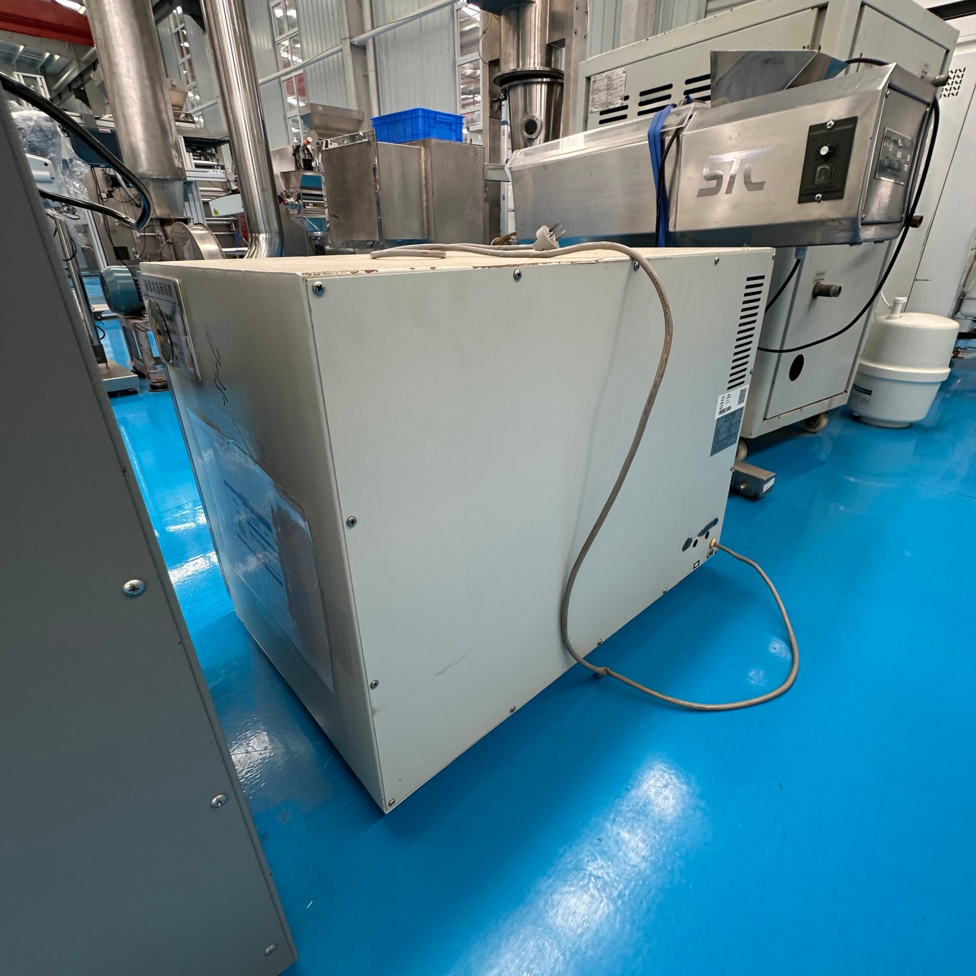 Used Vacuum Drying Oven &mdash; Model DZF-6020B image 6