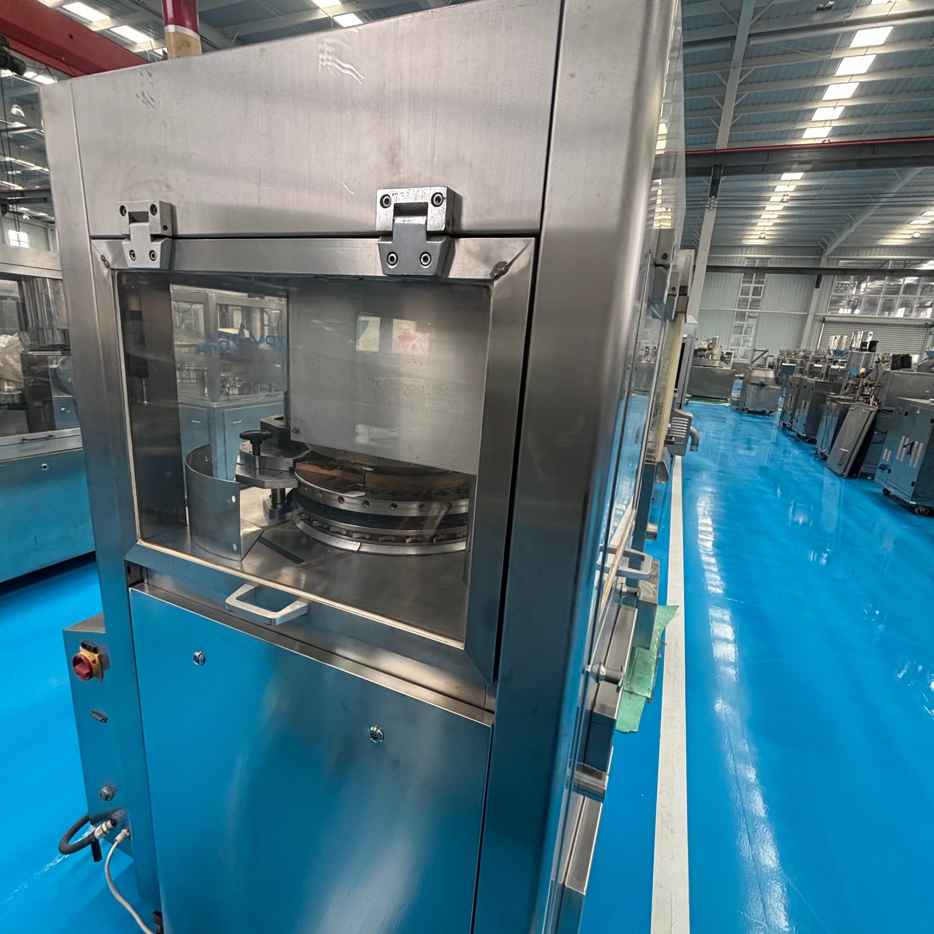 Used Rotary Tablet Press &mdash; Model 26 punch image 4