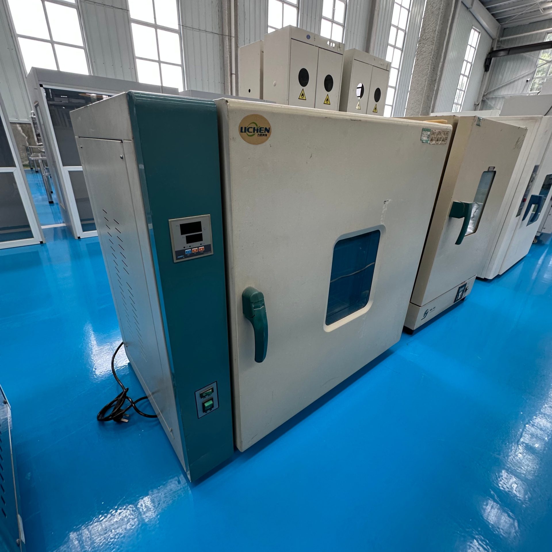 Used Hot Air Circulation Drying Oven image 2