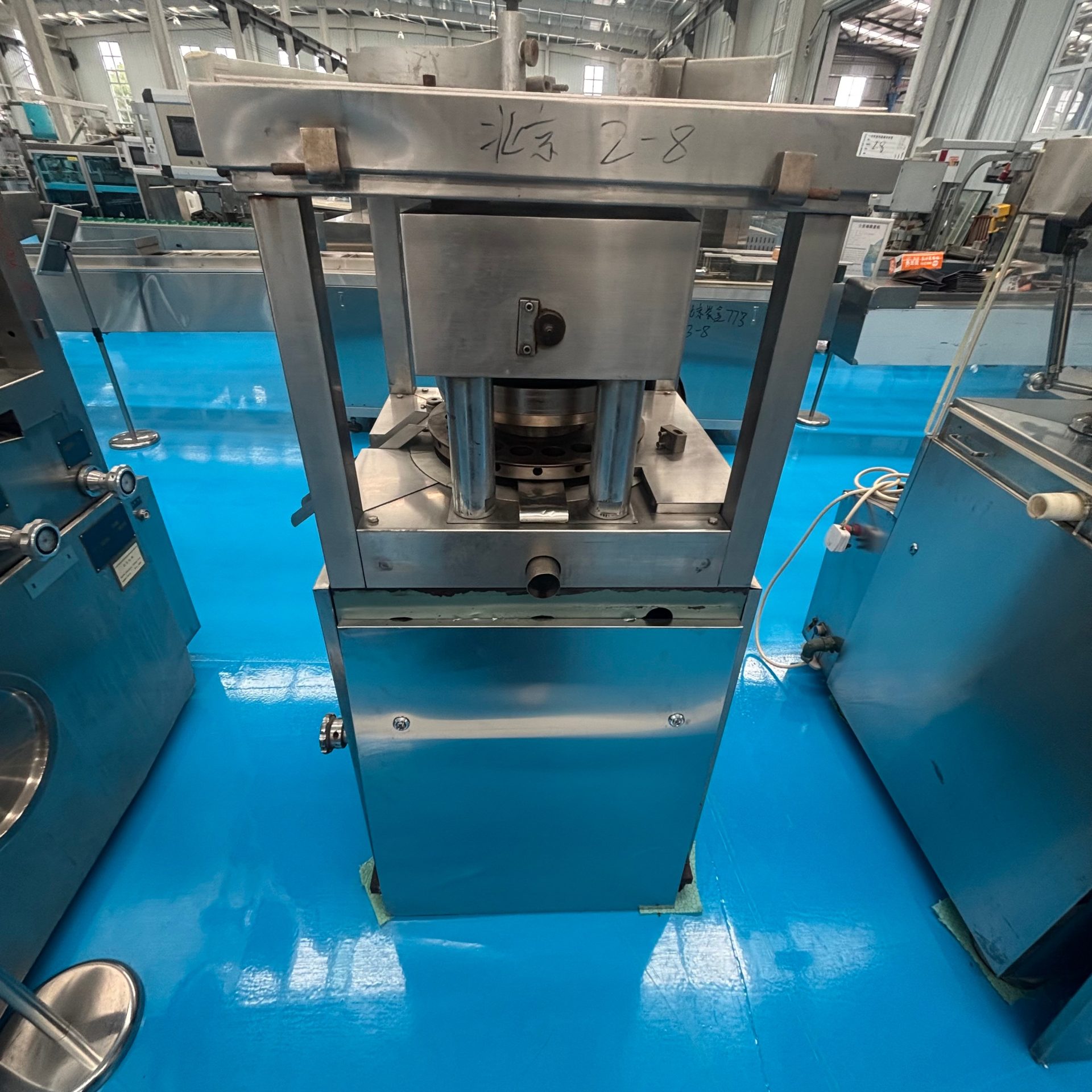 Used Rotary Tablet Press &mdash; Model 18 punch image 3