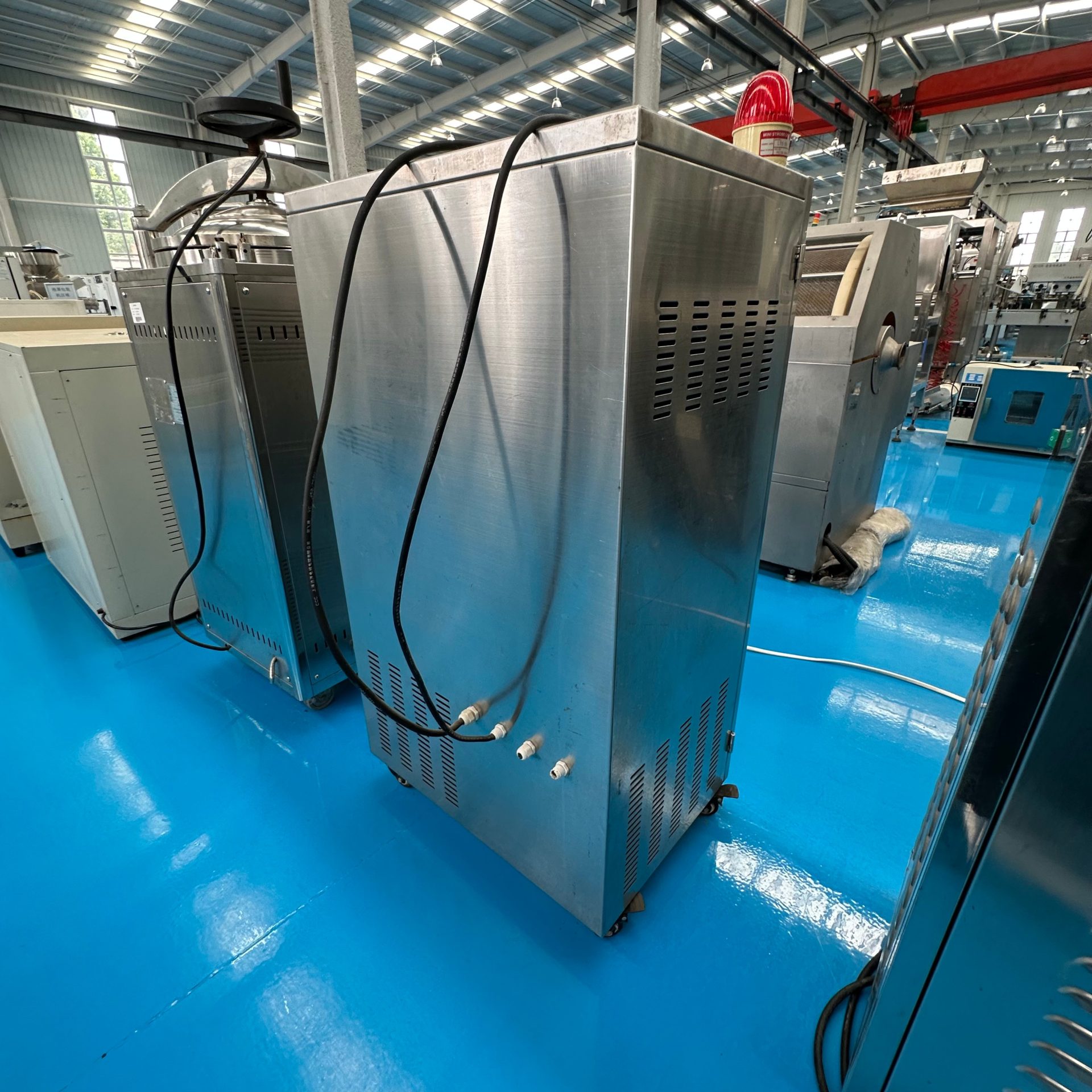 Used Sealing Machine &mdash; Model YC-2000 image 4