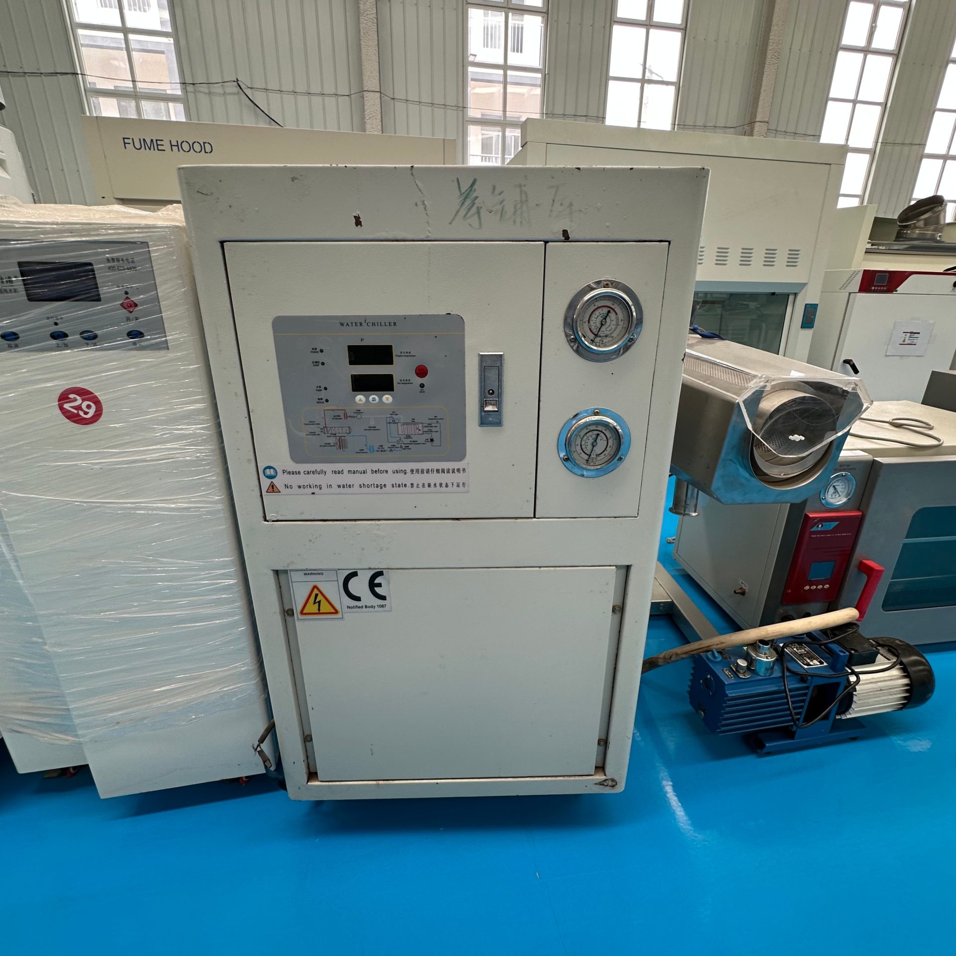 Used Vacuum Drying Oven &mdash; Model 50 image 2