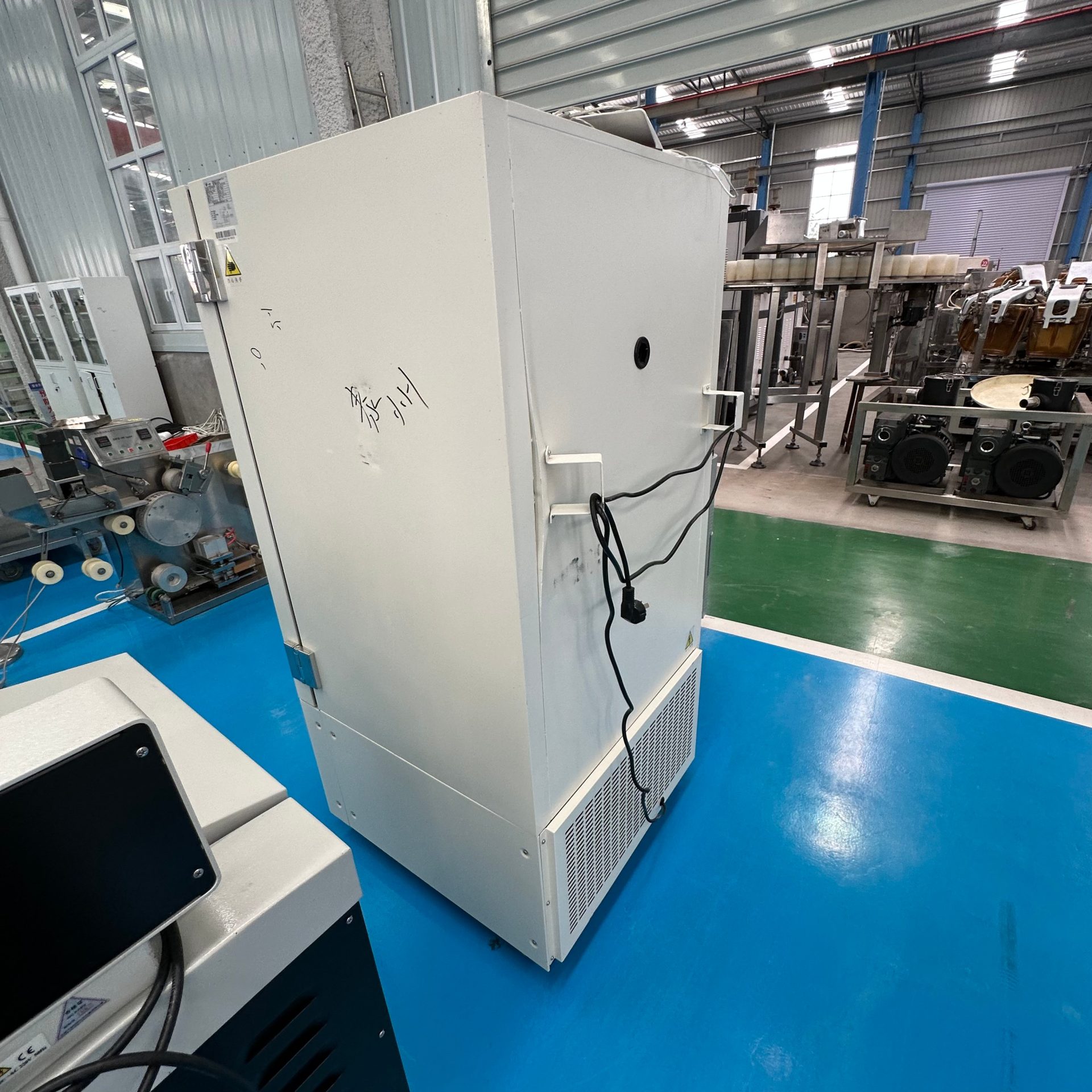 Used Medical Laboratory Refrigerator &mdash; Model 86℃ image 5