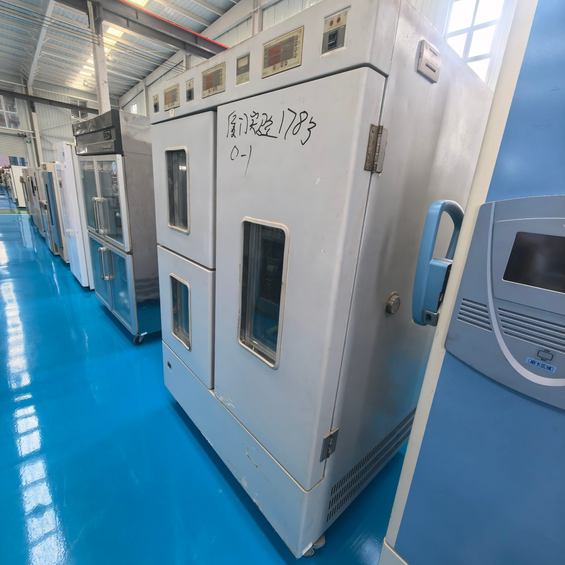Used Laboratory Incubator &mdash; Unit 243 image 4