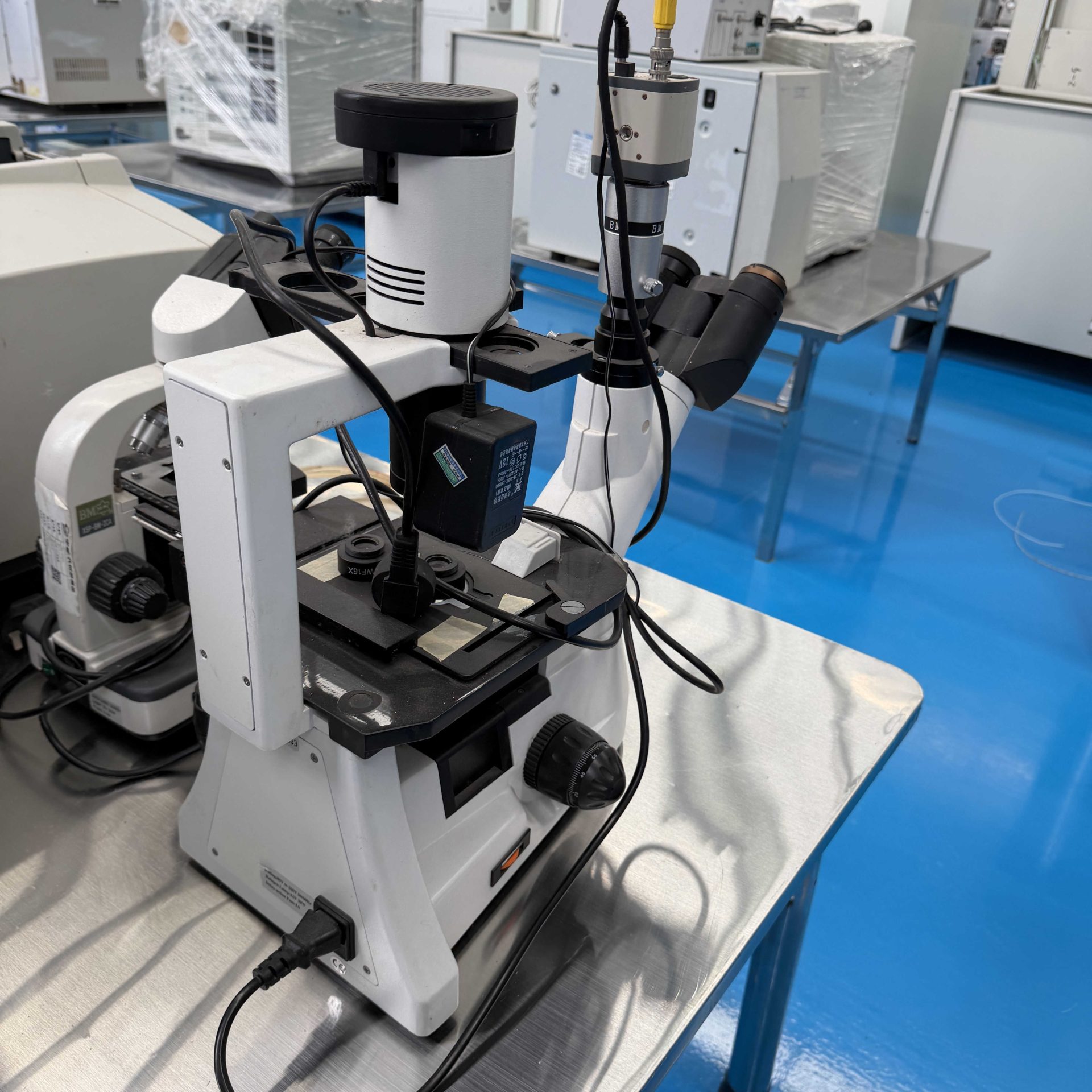 Used Microscope &mdash; Model 37xcc image 4