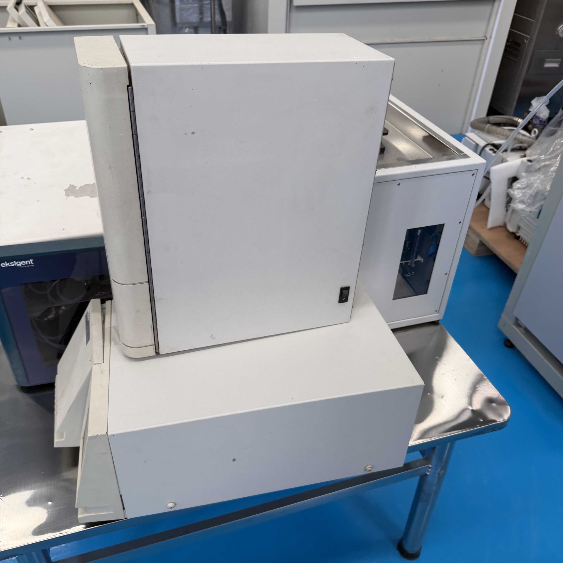 Used UV-Vis Detector image 3