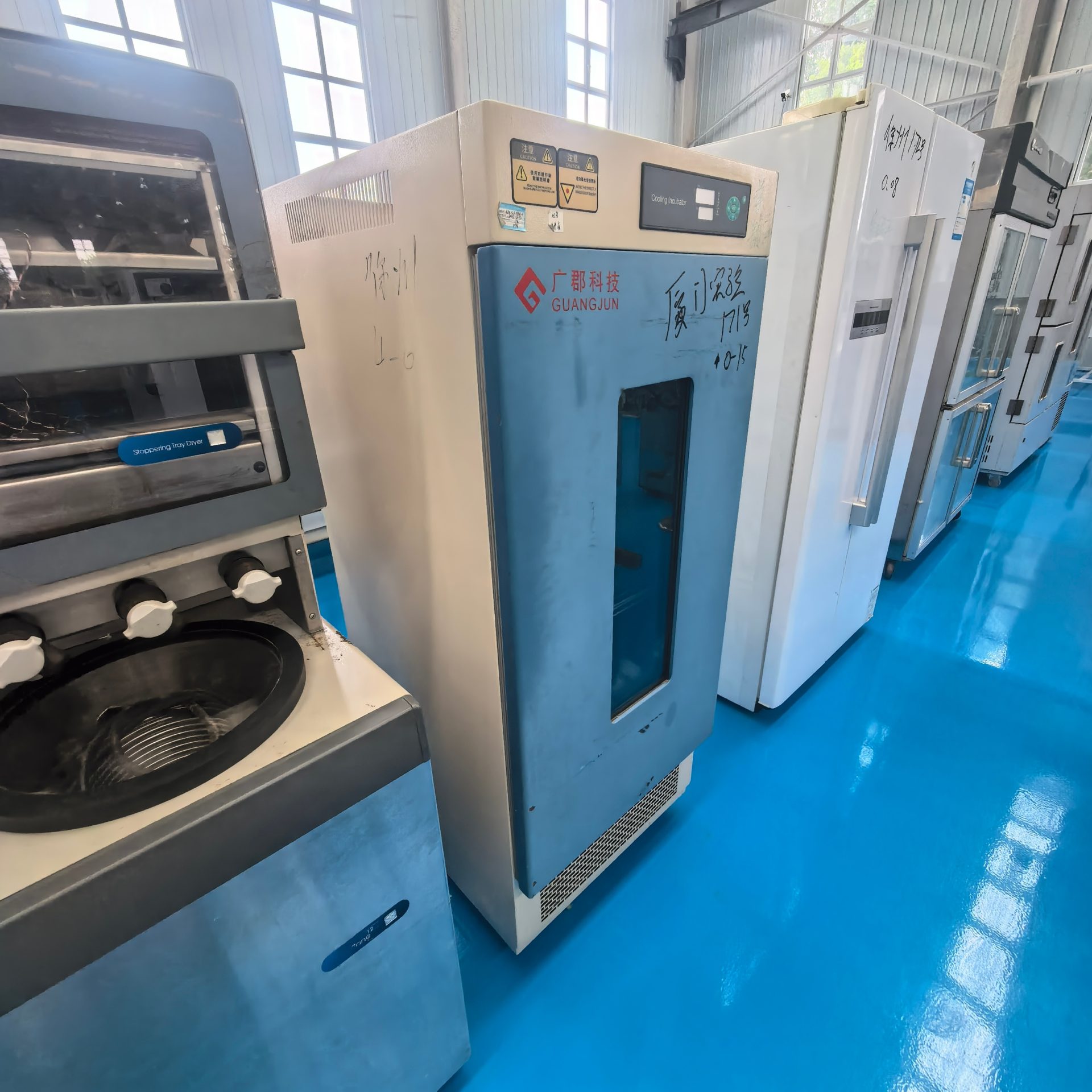 Used Laboratory Incubator &mdash; Model LRH-150CL image 2