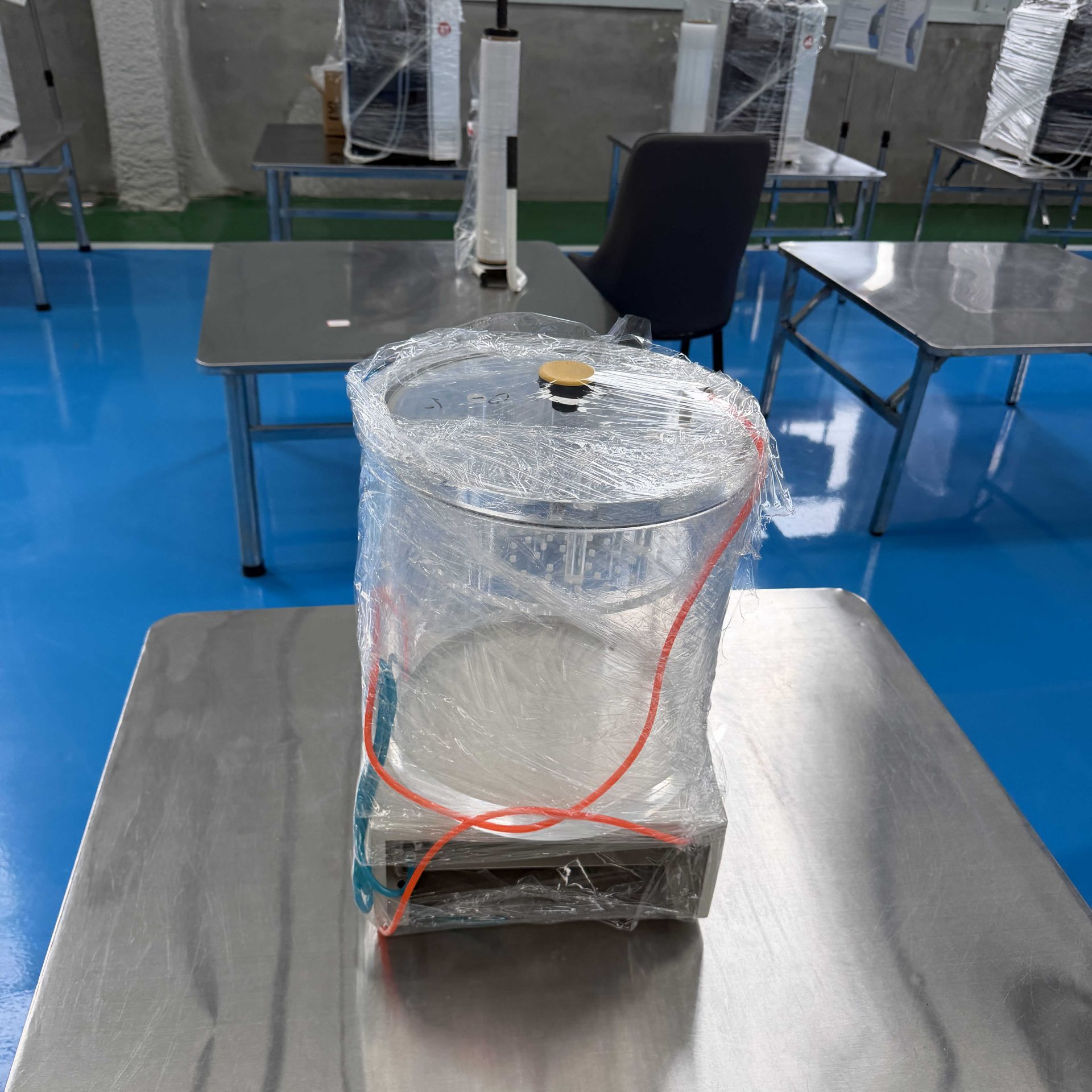 Used Seal Integrity Tester &mdash; Model MFY-01 image 4