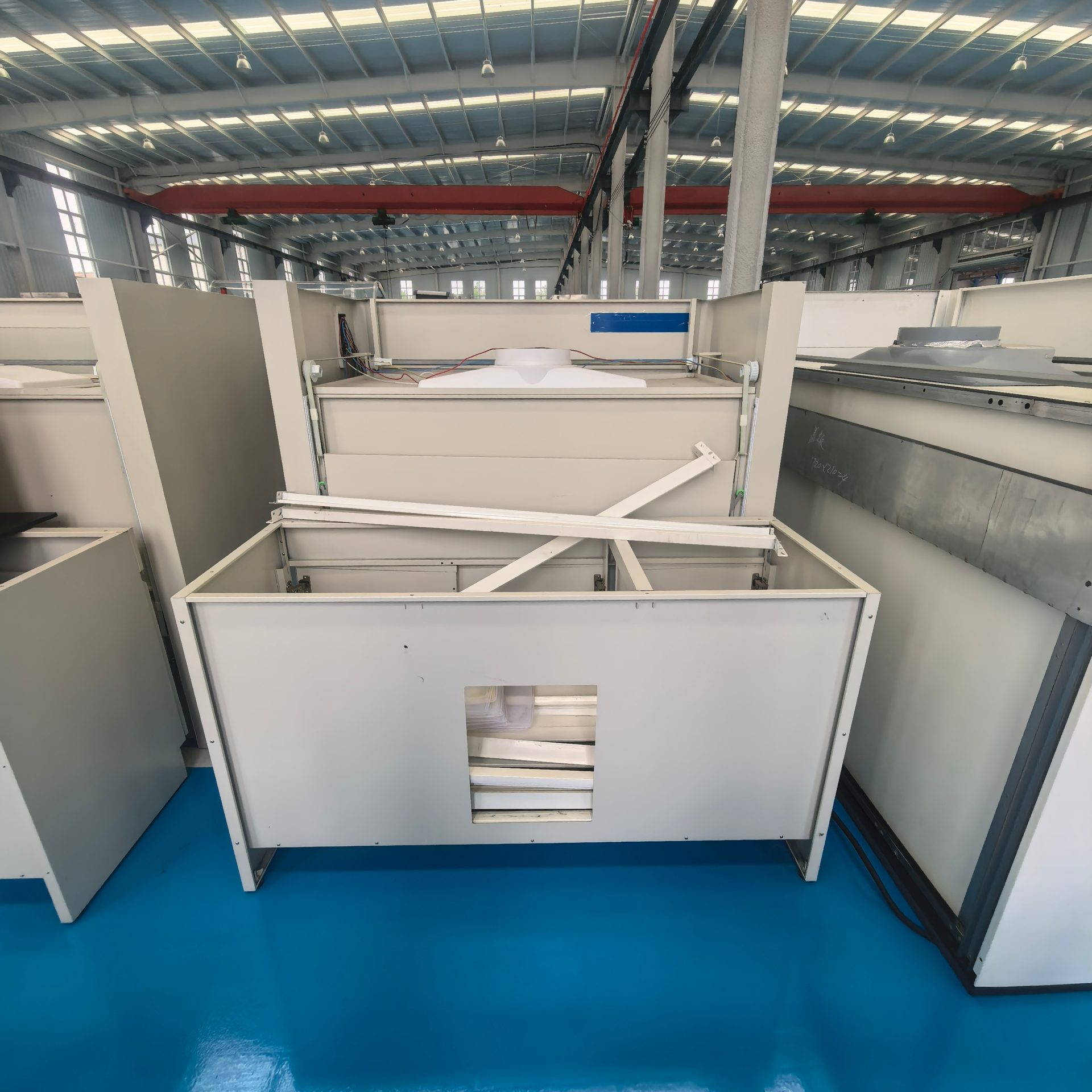 Used Laminar Flow Clean Bench image 3