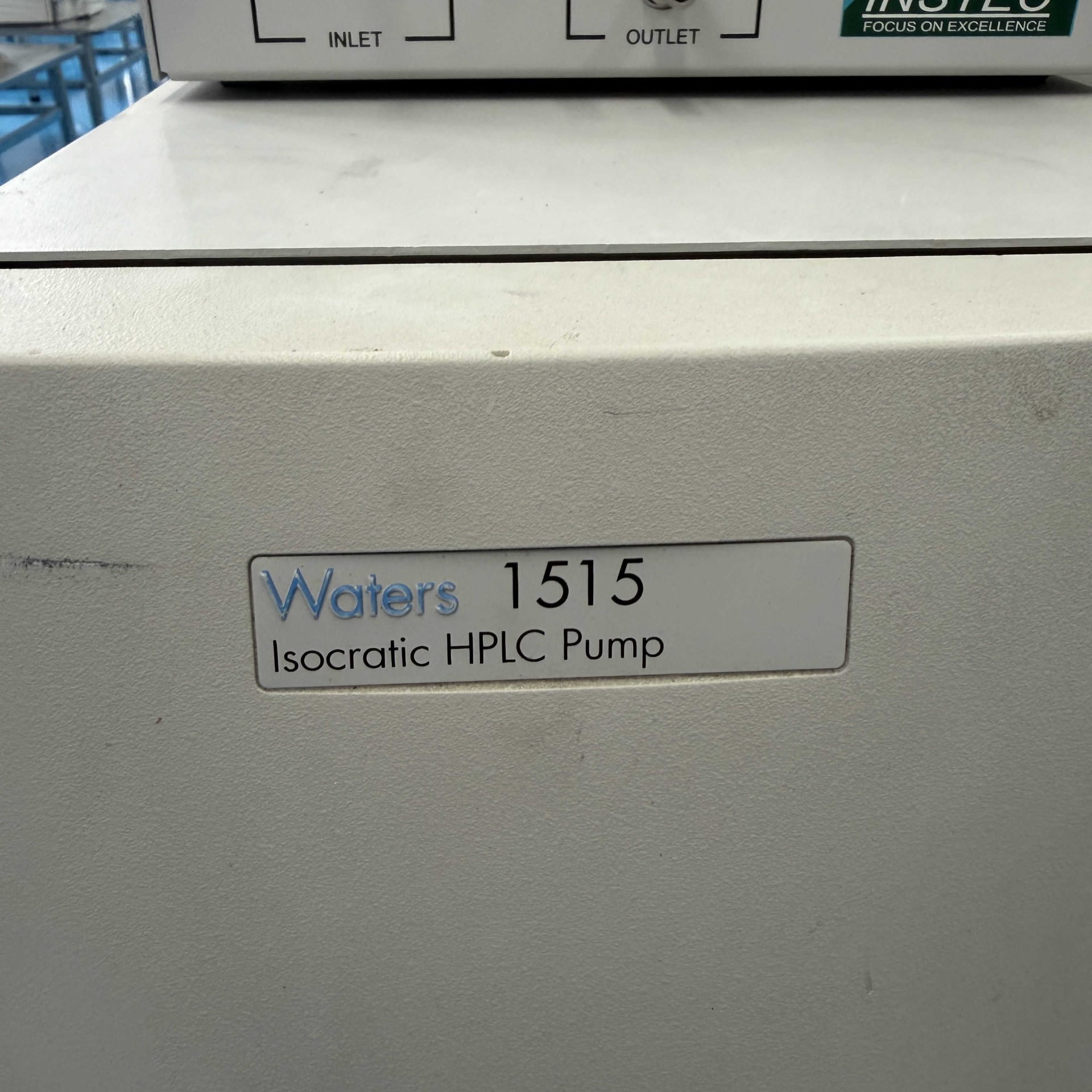Used High Performance Liquid Chromatograph &mdash; Model waters1515 image 6