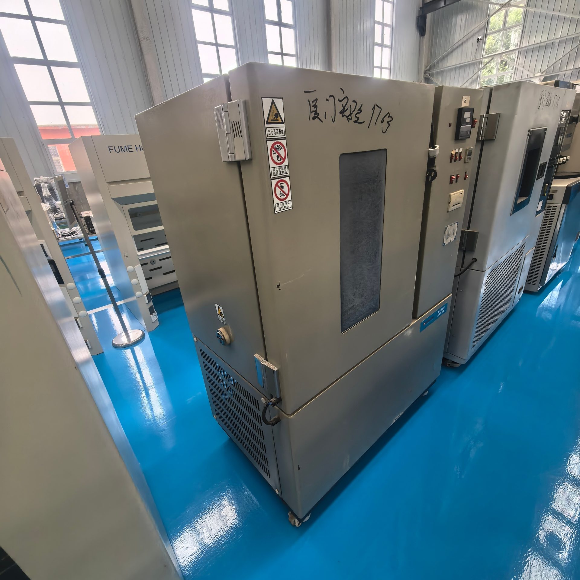 Used Atomic Absorption Spectrophotometer &mdash; Unit 262 image 2