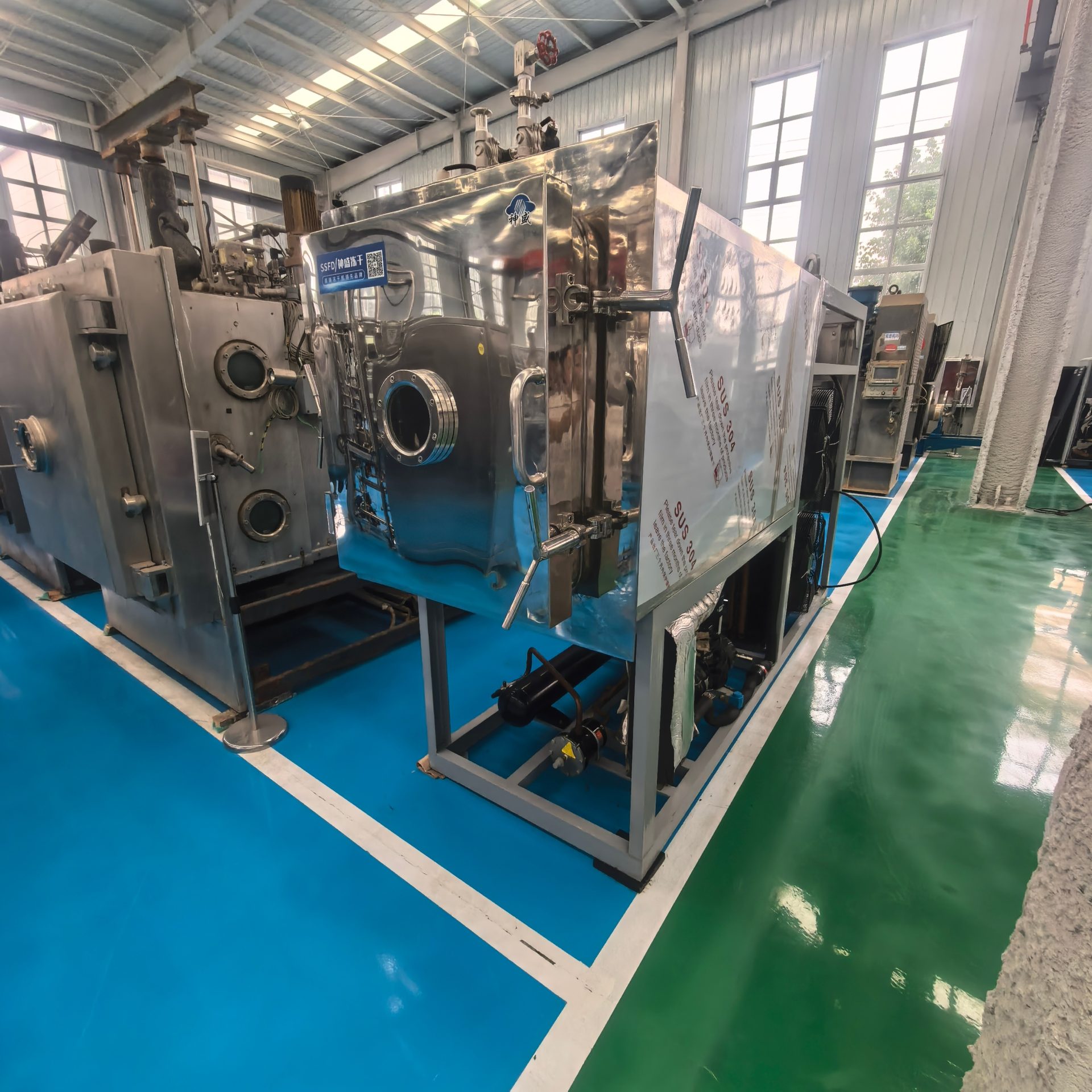 Used Freeze Dryer &mdash; Model 2m&sup2; image 3