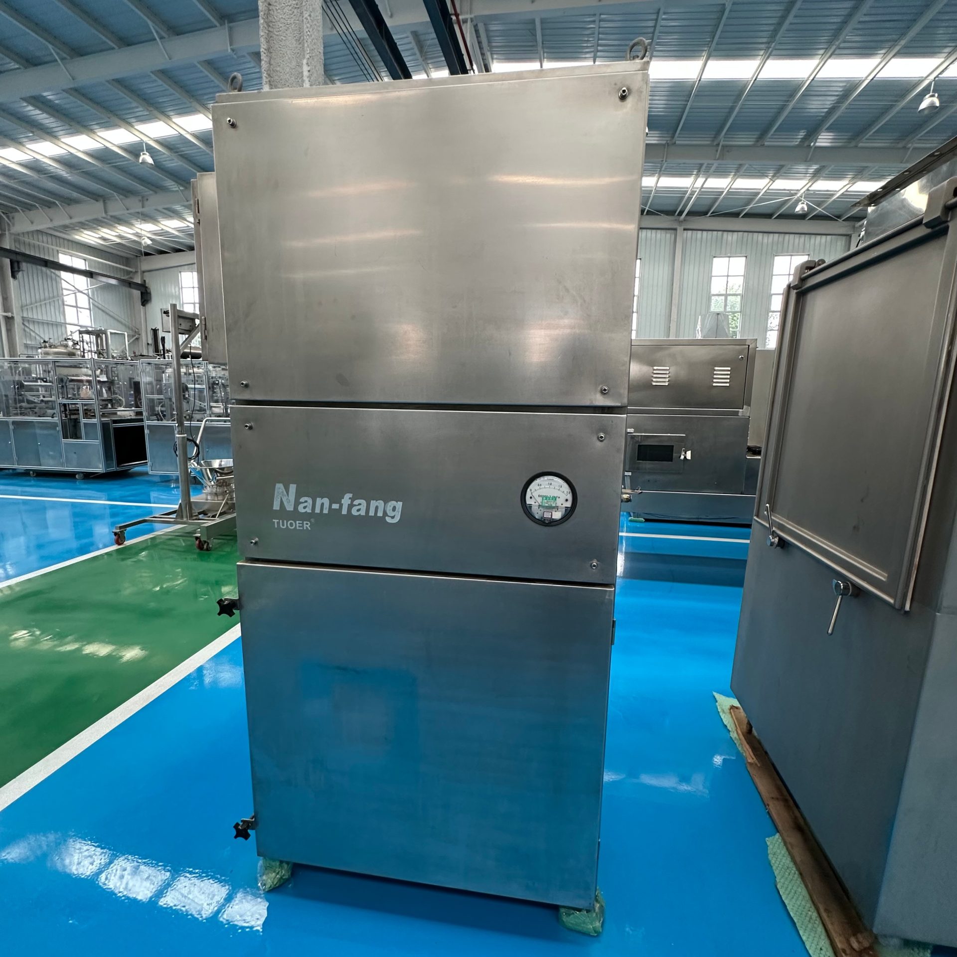 Used Industrial Air Purifier &mdash; Model TUOER-25B-11
