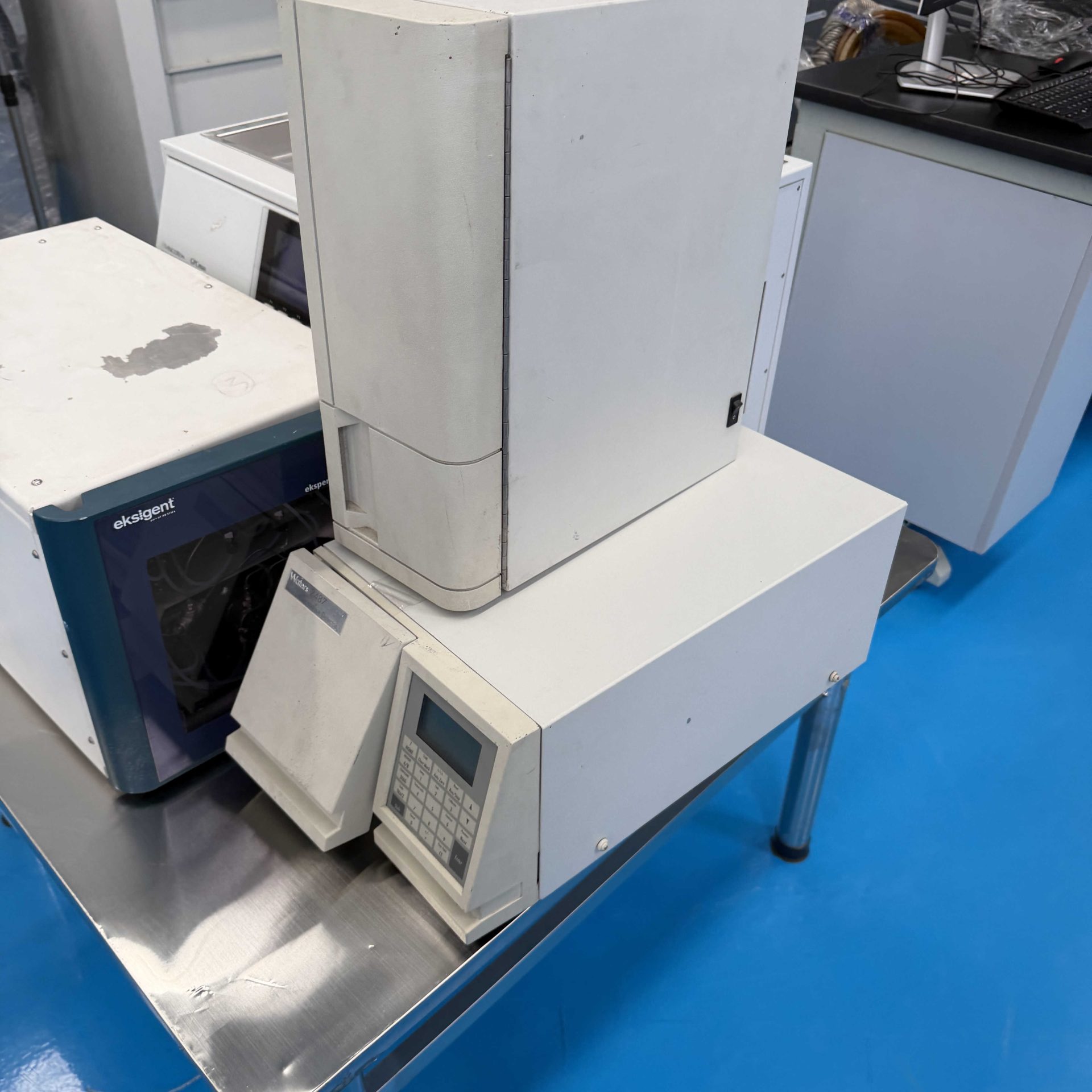 Used UV-Vis Detector image 2