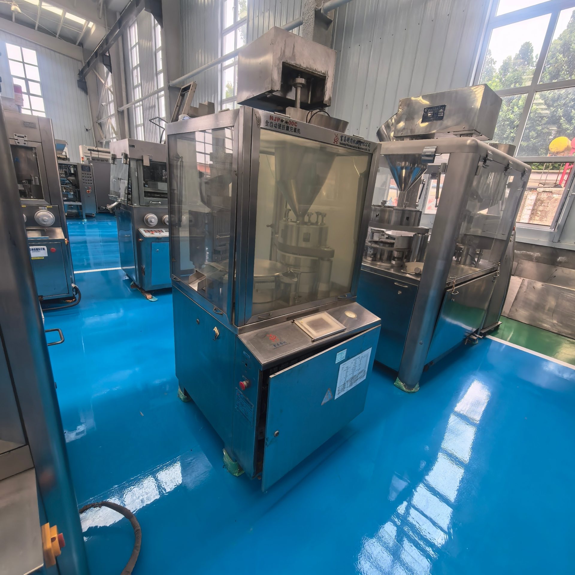 Used Capsule Filling Machine &mdash; Model NJP-1200 &mdash; Unit 130 image 2