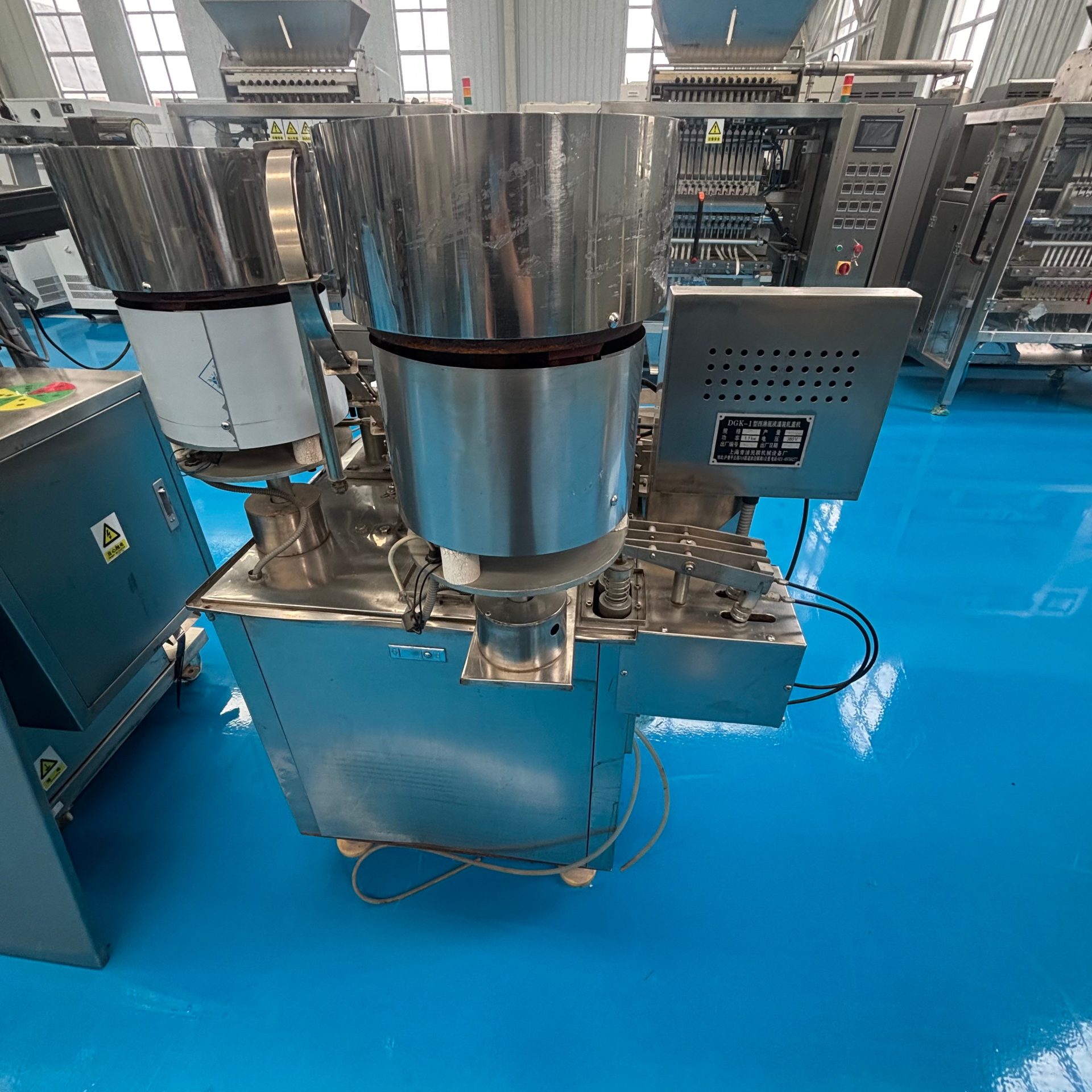 Used Vial Filling and Crimping Machine &mdash; Model DGK-1 image 3