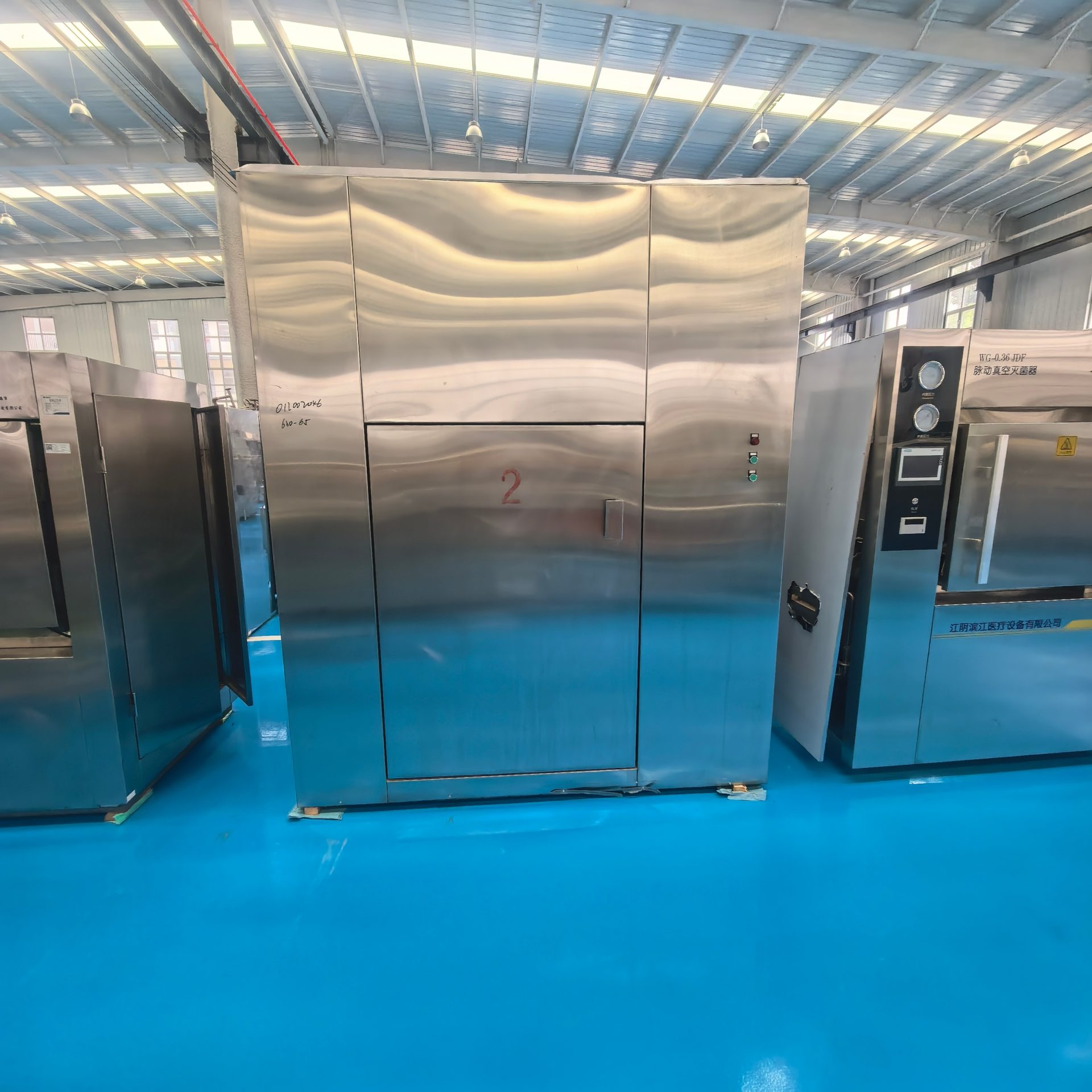 Used Steam Sterilizer &mdash; Model 100L image 3