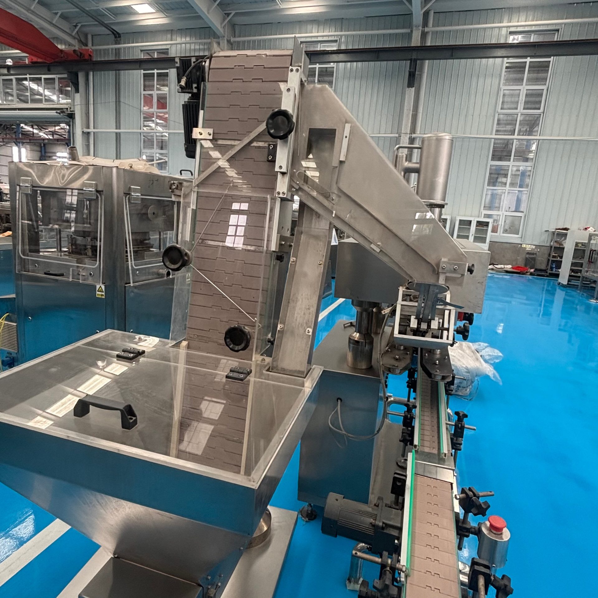 Used Capping Machine &mdash; Model 120 image 2
