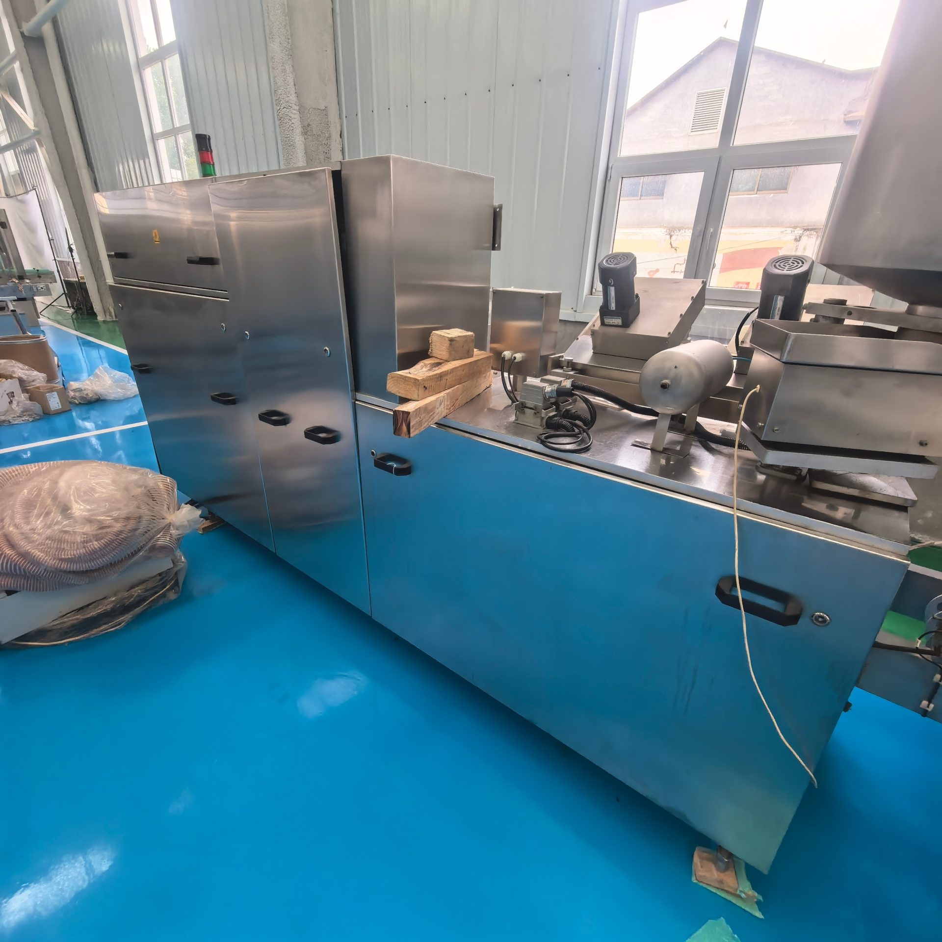Used Packaging Machine &mdash; Model 200 image 5