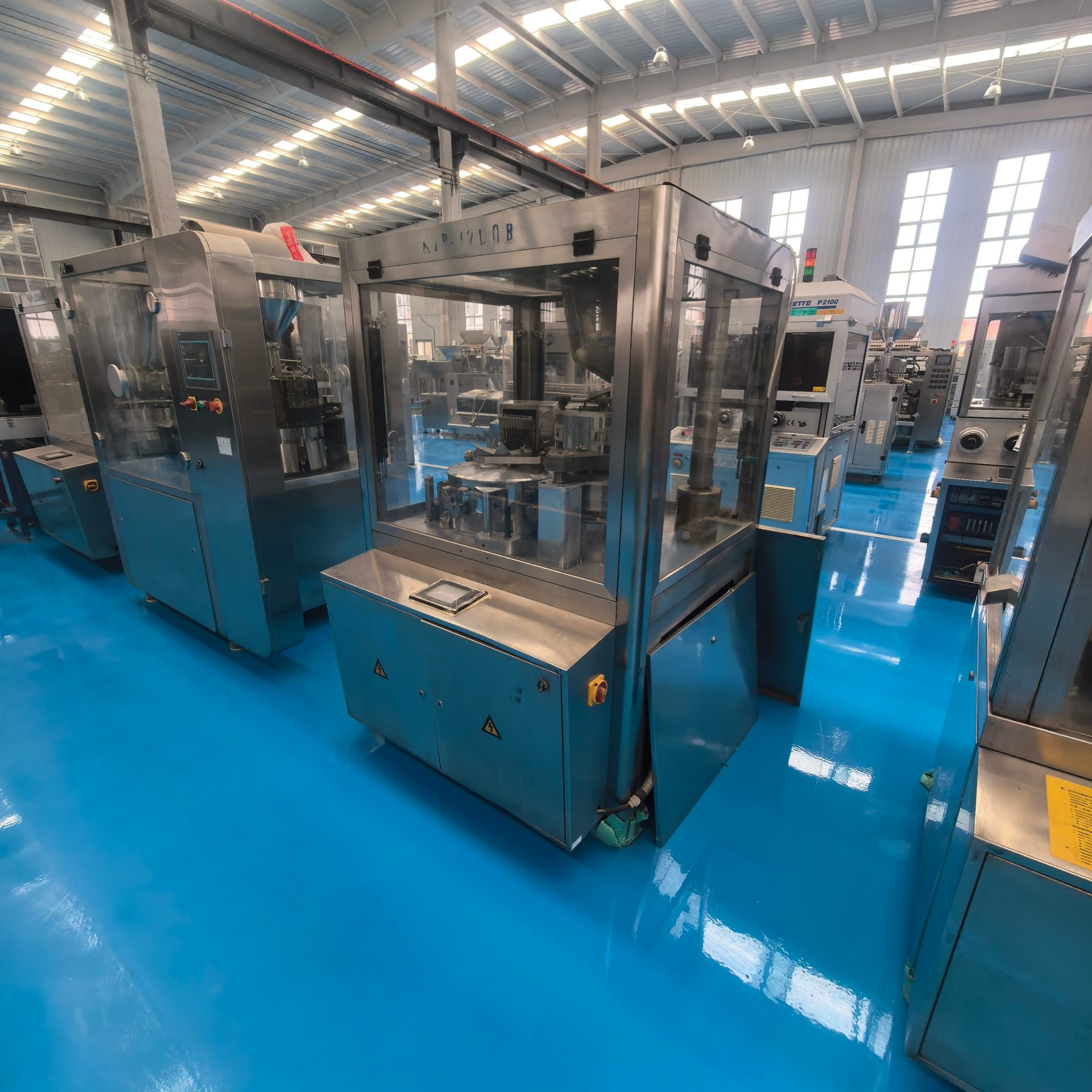 Used Capsule Filling Machine &mdash; Model NJP-1200 image 4