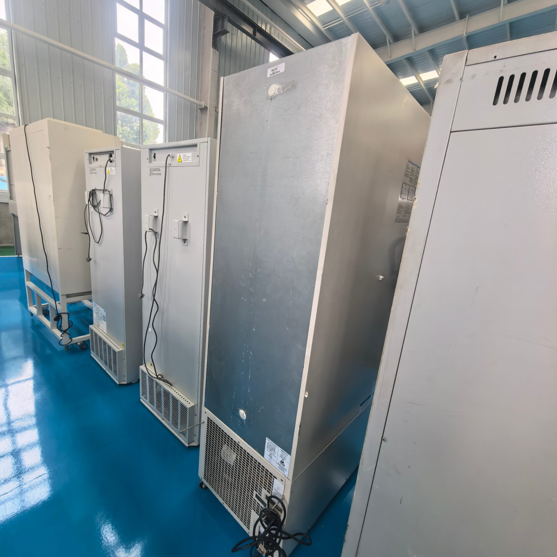 Used Laboratory Refrigerator &mdash; Model 86 image 3