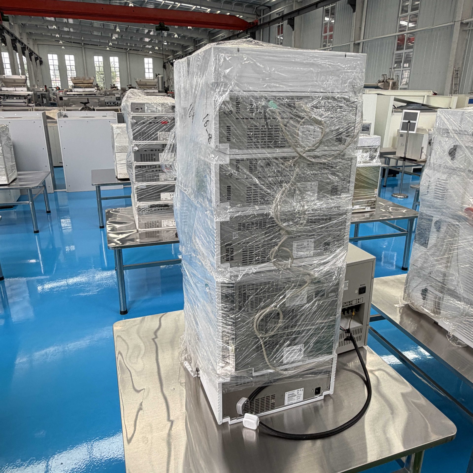 Used High Performance Liquid Chromatograph by agilent &mdash; Model 1260 image 4