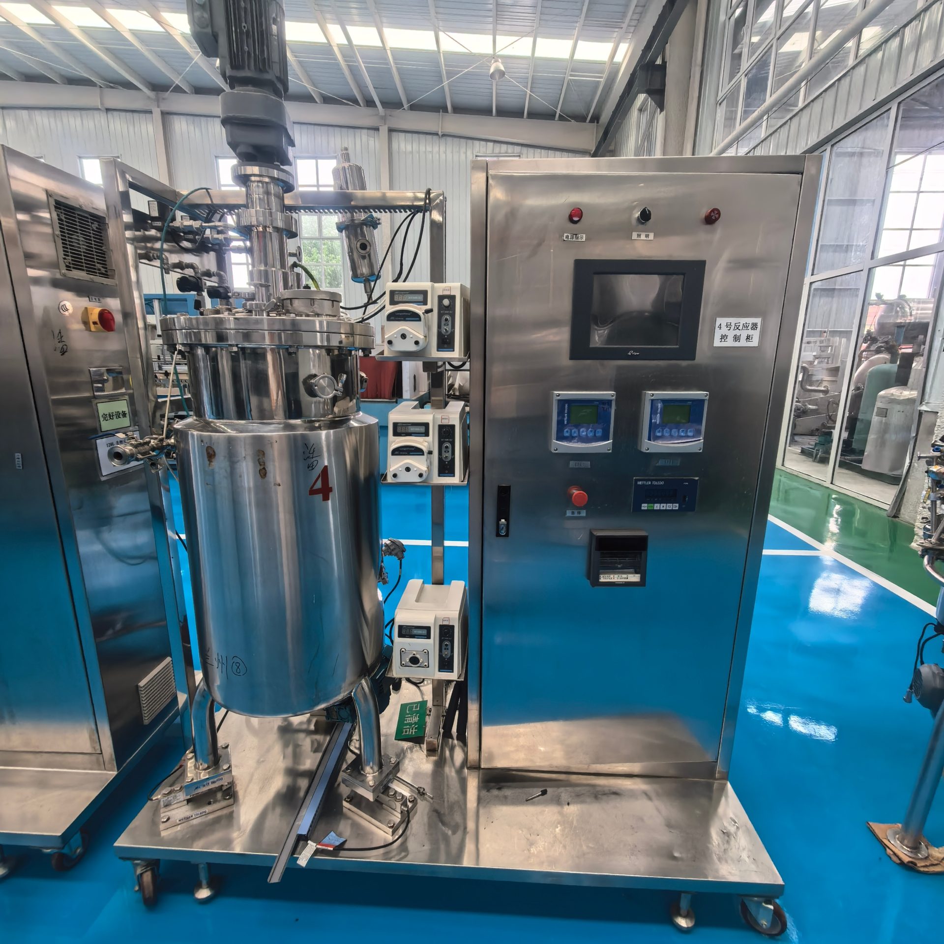 Used Bioreactor &mdash; Model 120 L image 2