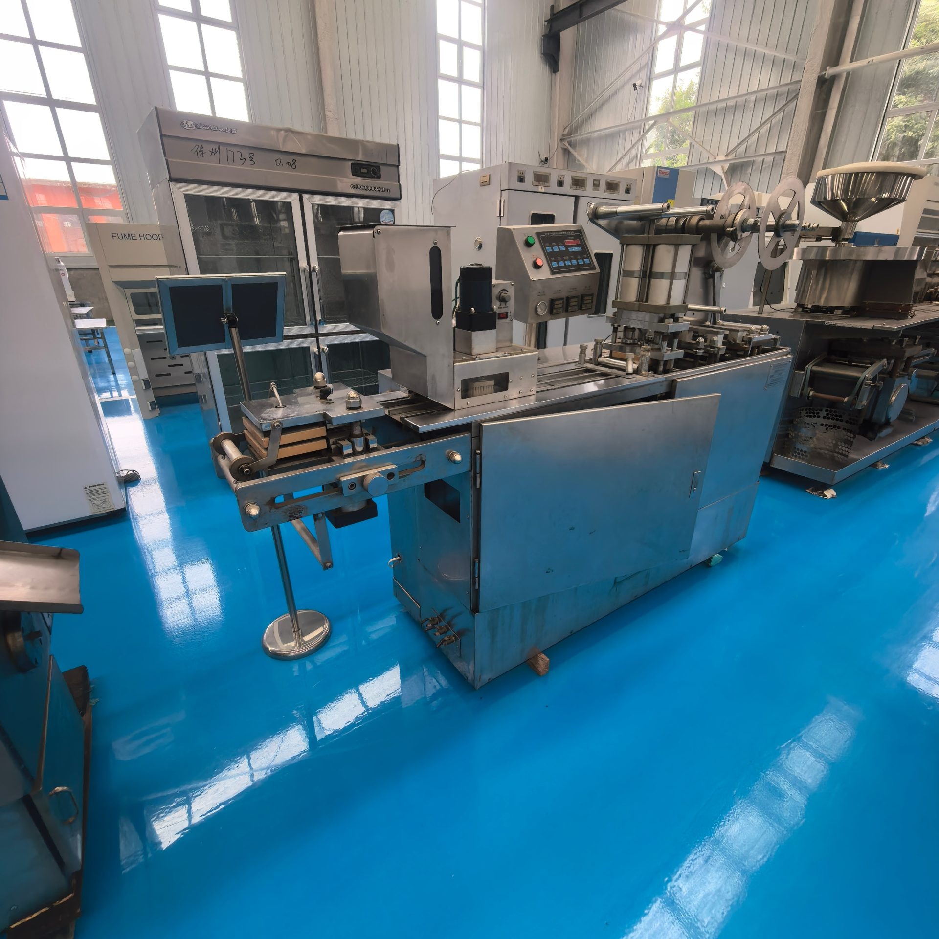Used Blister Packaging Machine &mdash; Model 140 image 2
