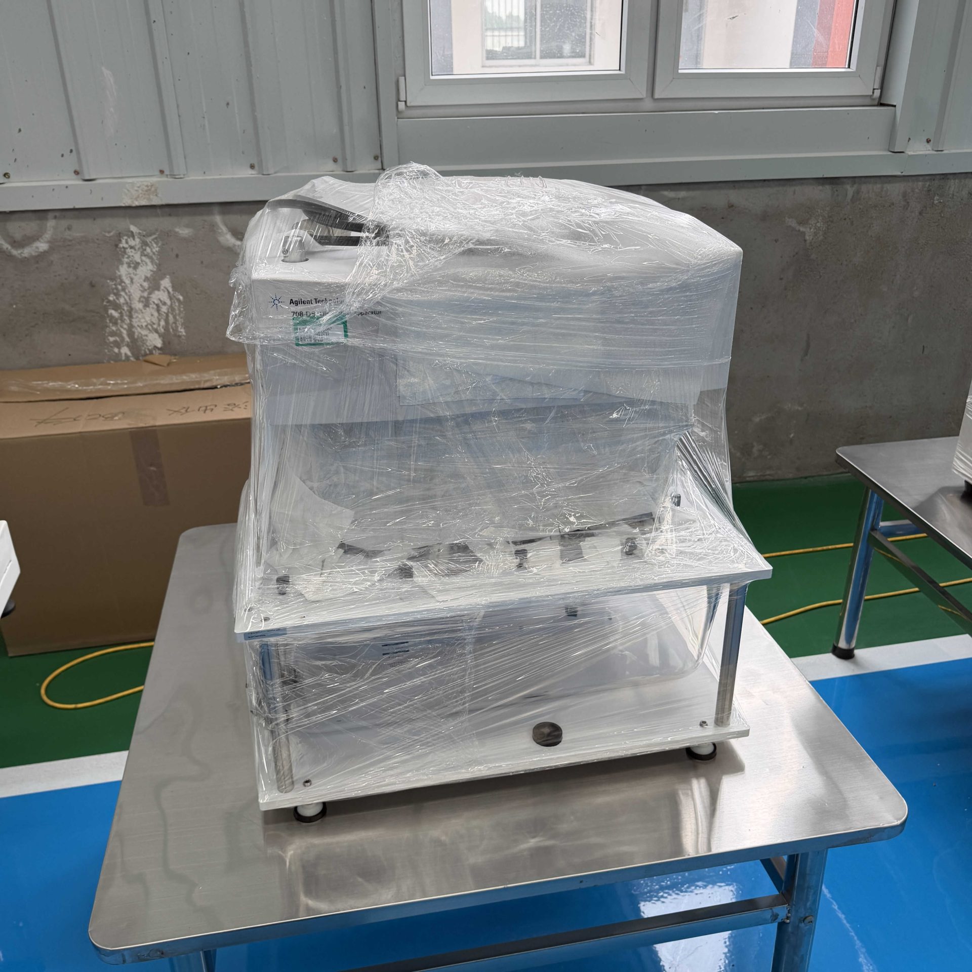 Used Dissolution Tester &mdash; Model 708-ds