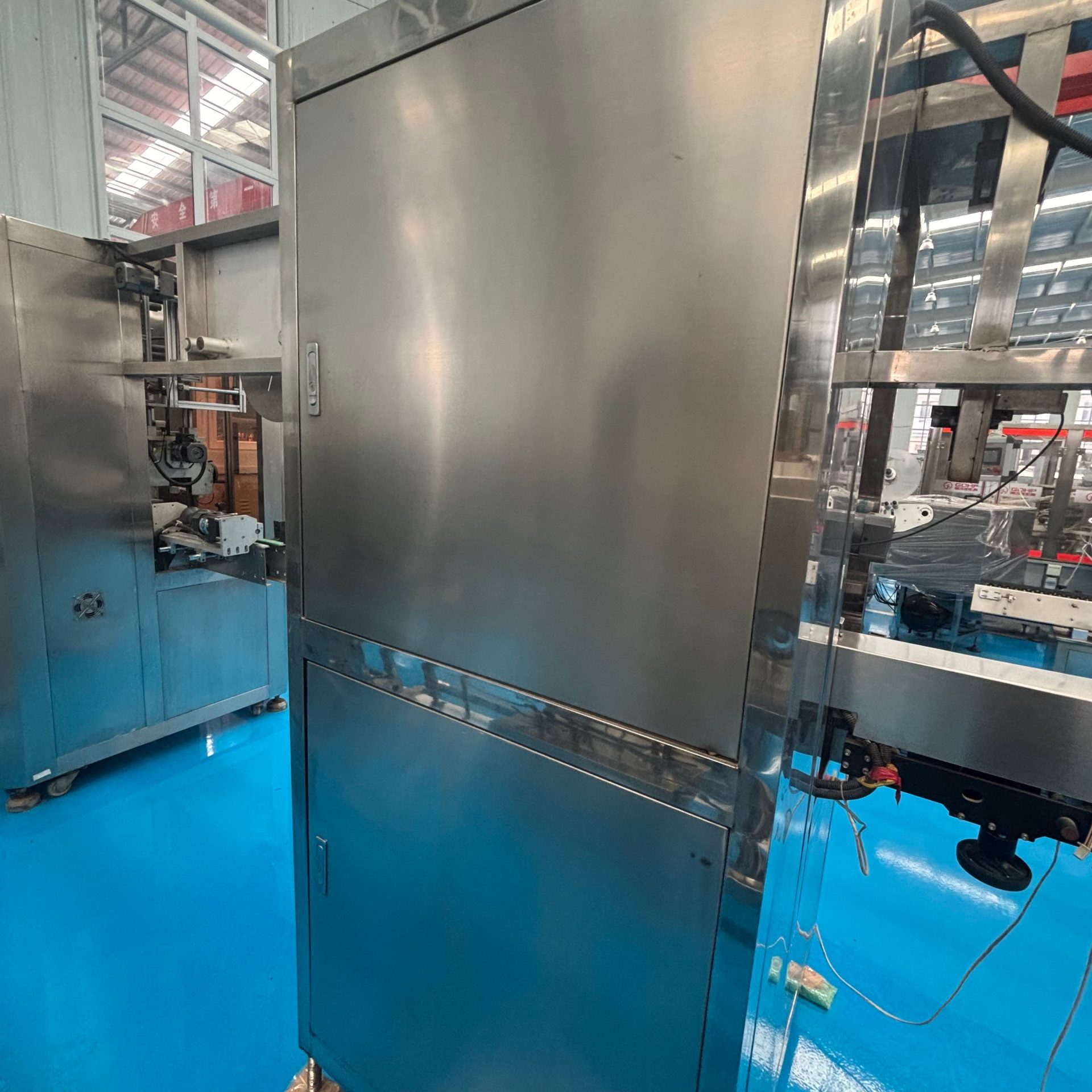 Used Sleeve Labeling Machine &mdash; Model 200 image 3