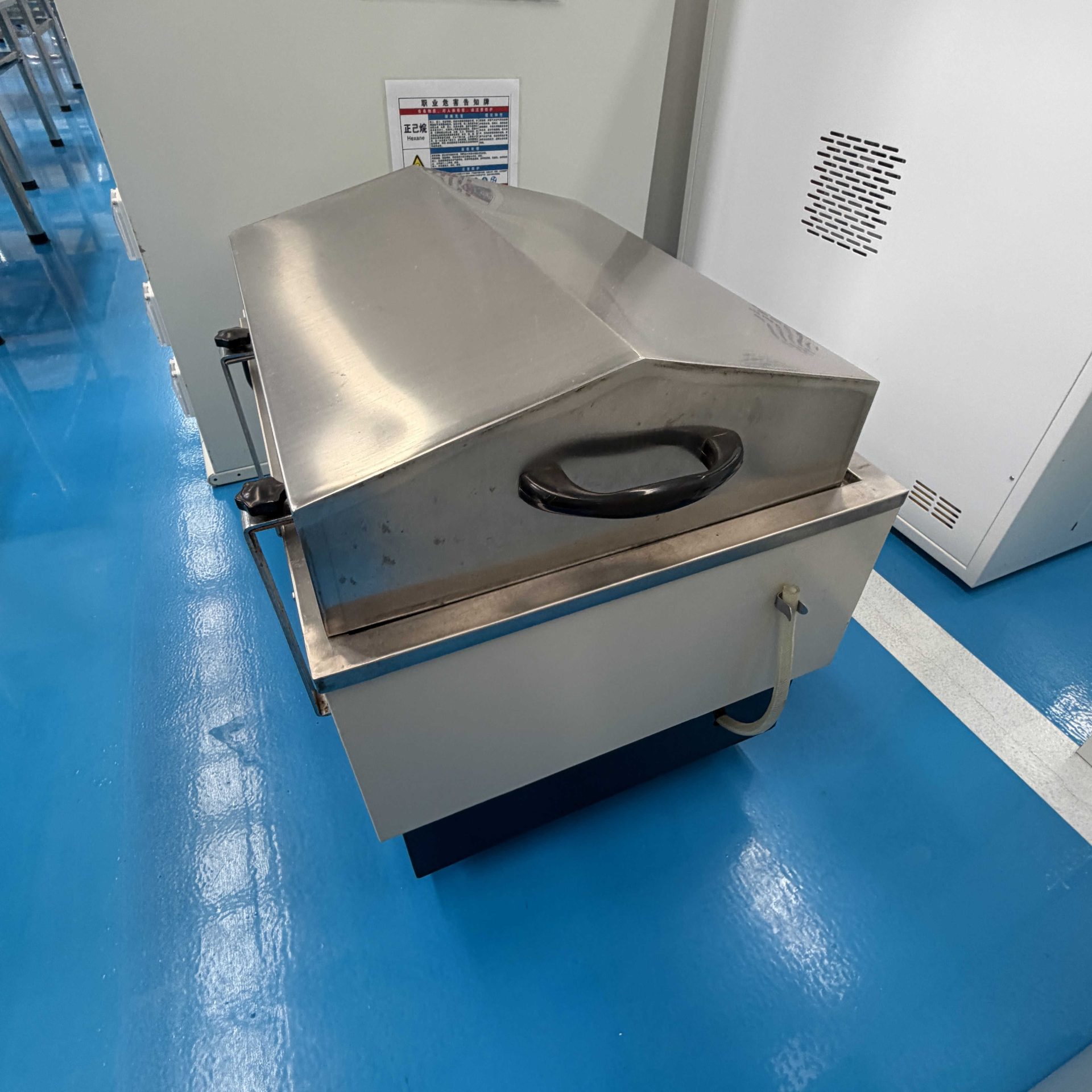 Used Temperature Controlled Shaker &mdash; Model SHA-C image 2