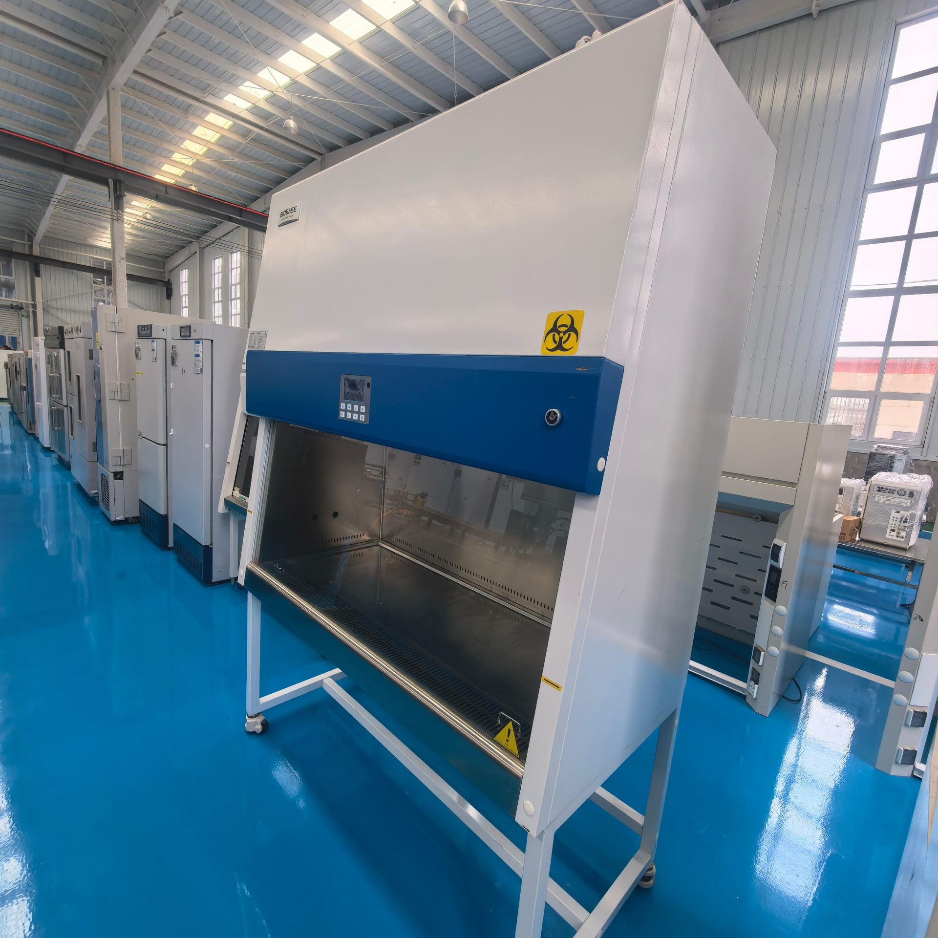 Used Biological Safety Cabinet by BIOBASE &mdash; Model A2 image 4
