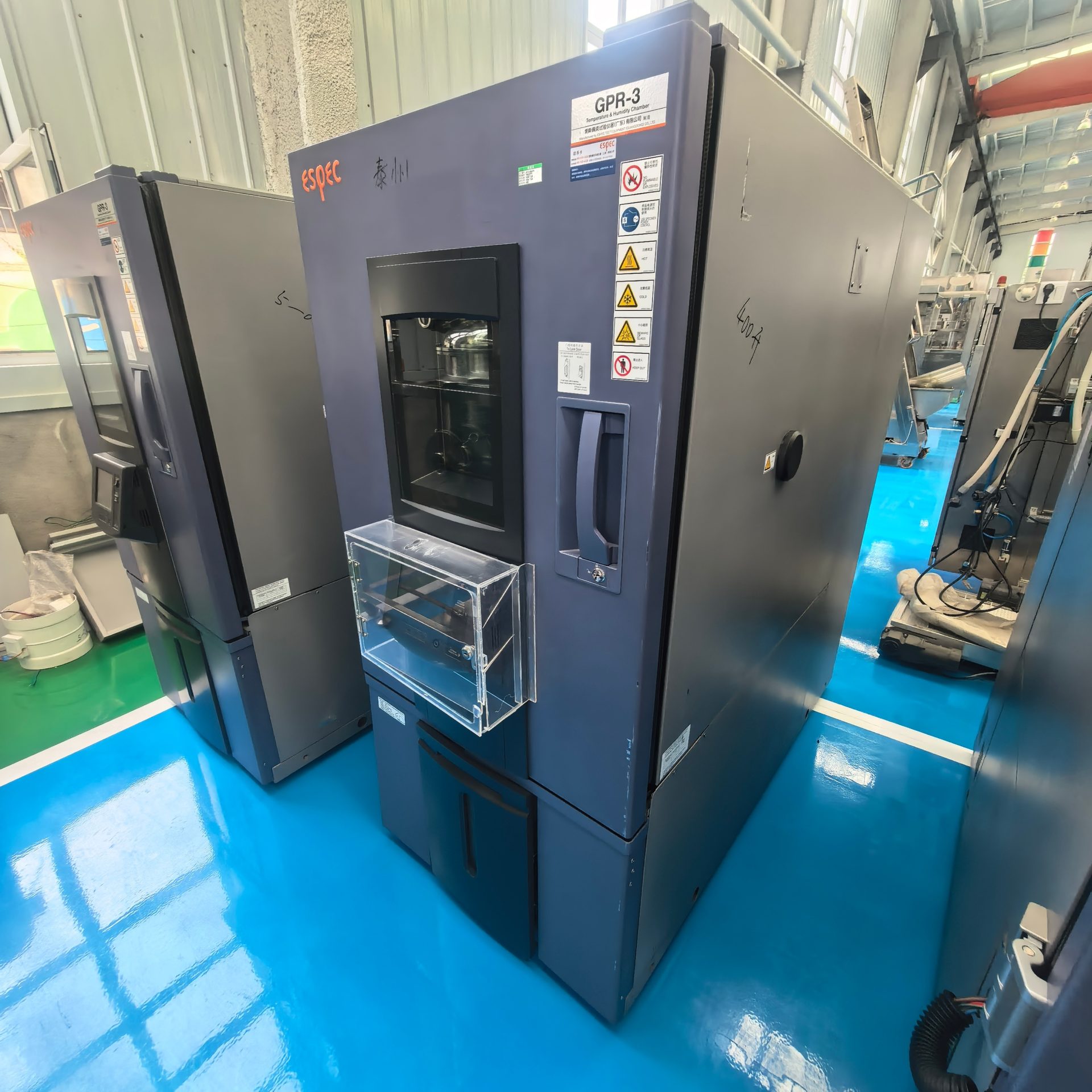 Used Temperature & Humidity Test Chamber &mdash; Model GPR-3 image 4