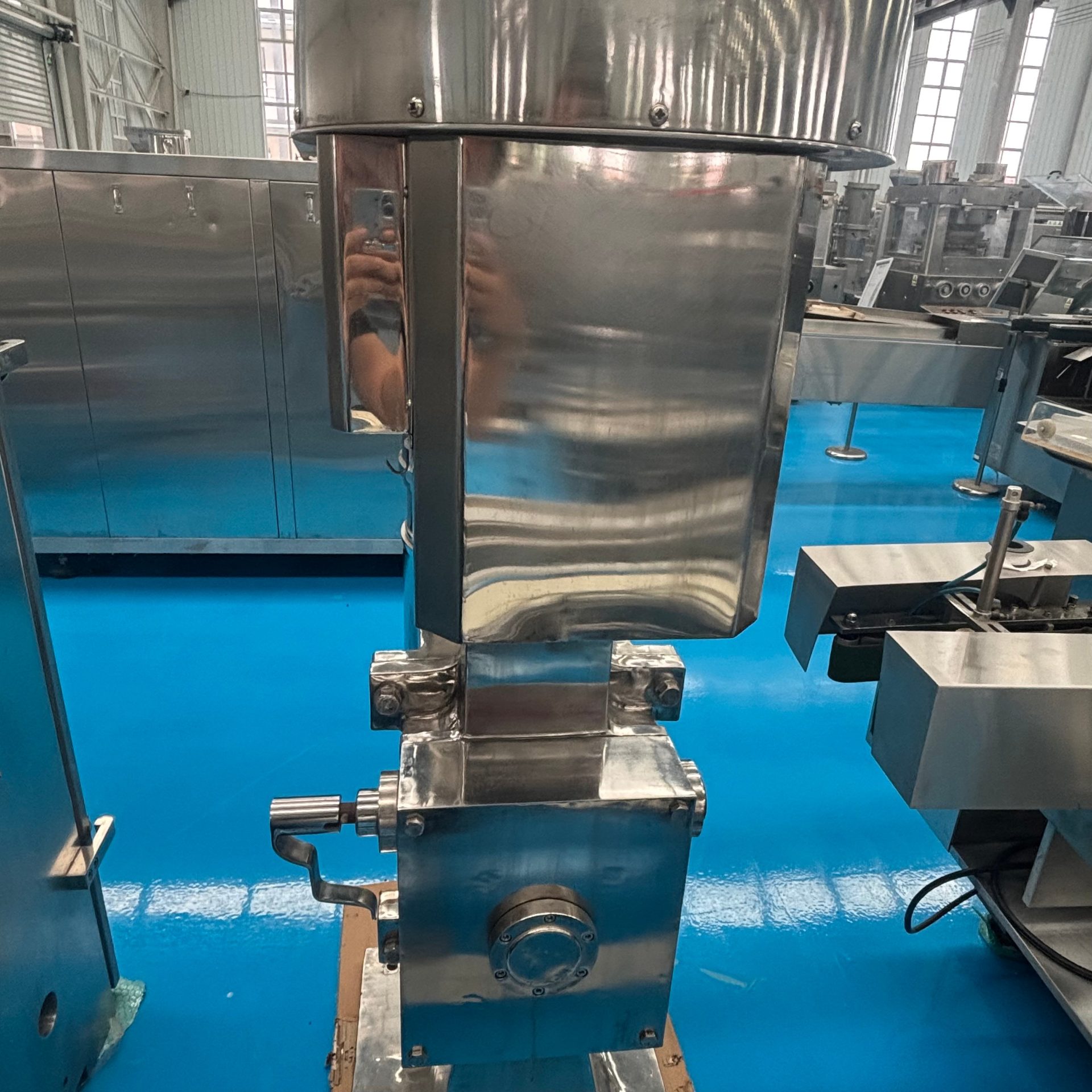 Used Tubular Bowl Centrifuge &mdash; Model GQLY-150N image 3