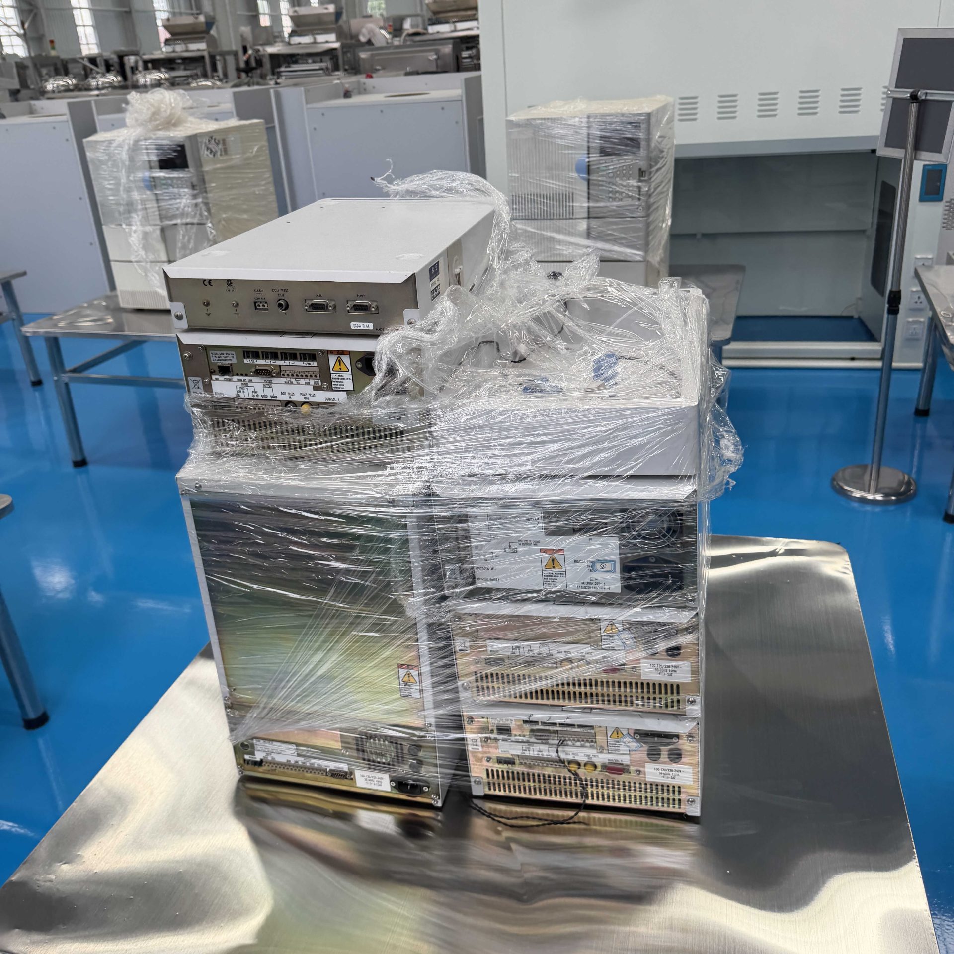Used High Performance Liquid Chromatograph &mdash; Model LC-20AB image 4