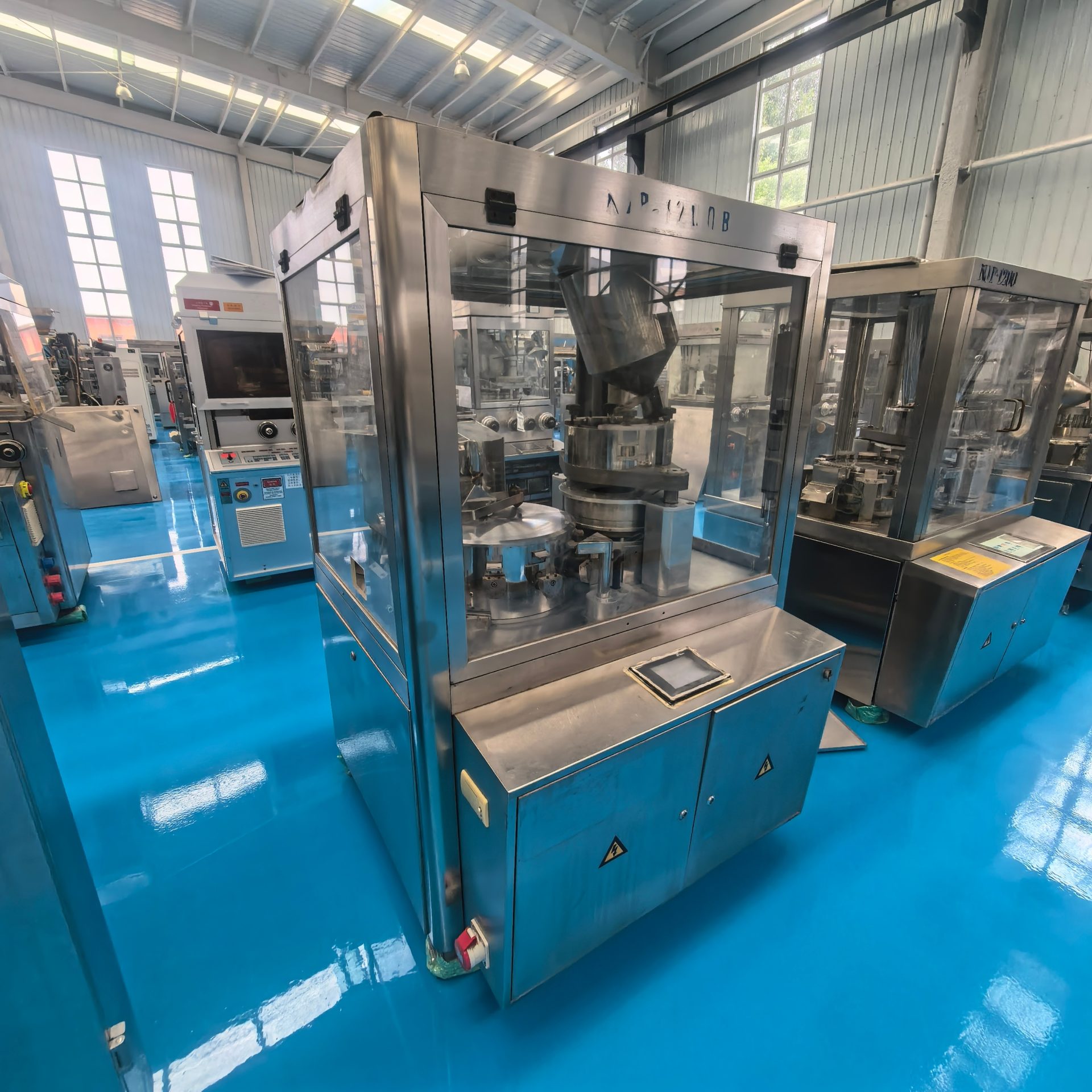 Used Capsule Filling Machine &mdash; Model NJP-1200 image 2