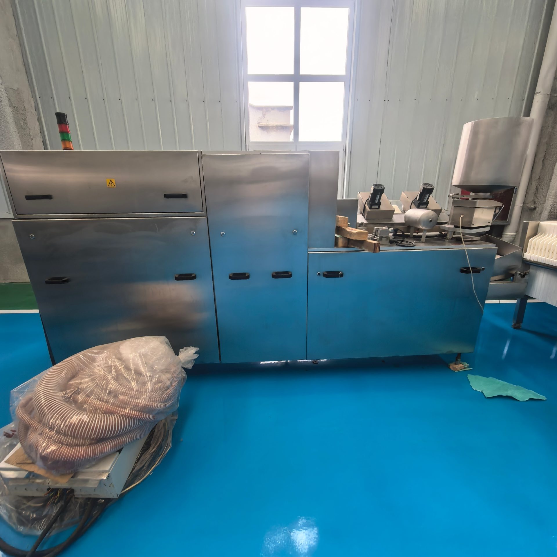 Used Packaging Machine &mdash; Model 200 image 3