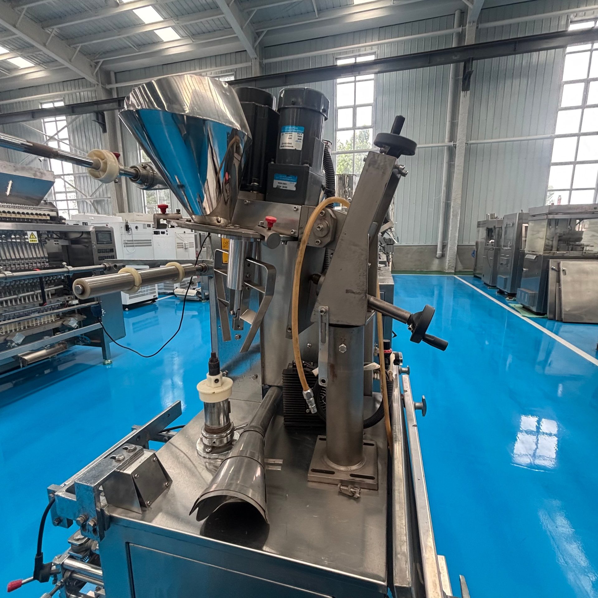 Used Packaging Machine &mdash; Unit 211 image 4