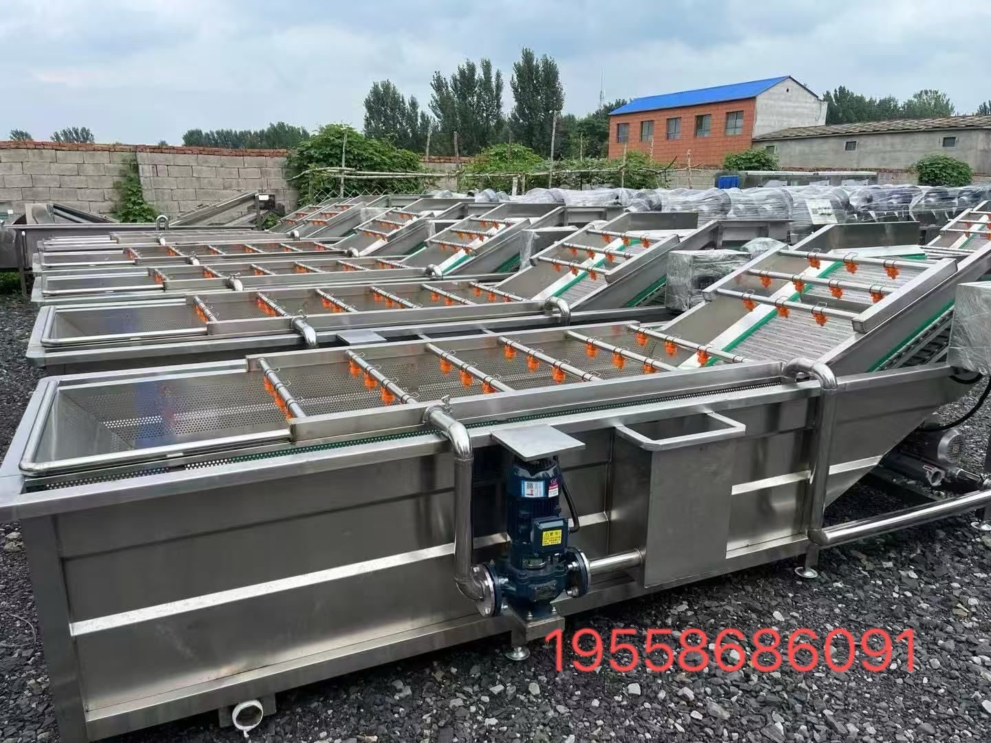 Used Food Washing Machine &mdash; Model 6000 image 2