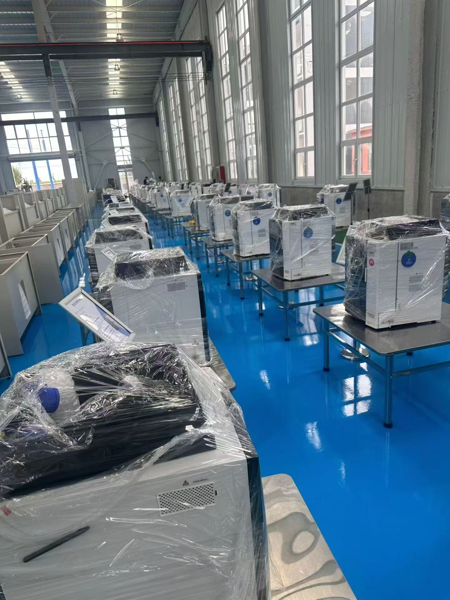 Used High Performance Liquid Chromatograph &mdash; Model 2030 image 5