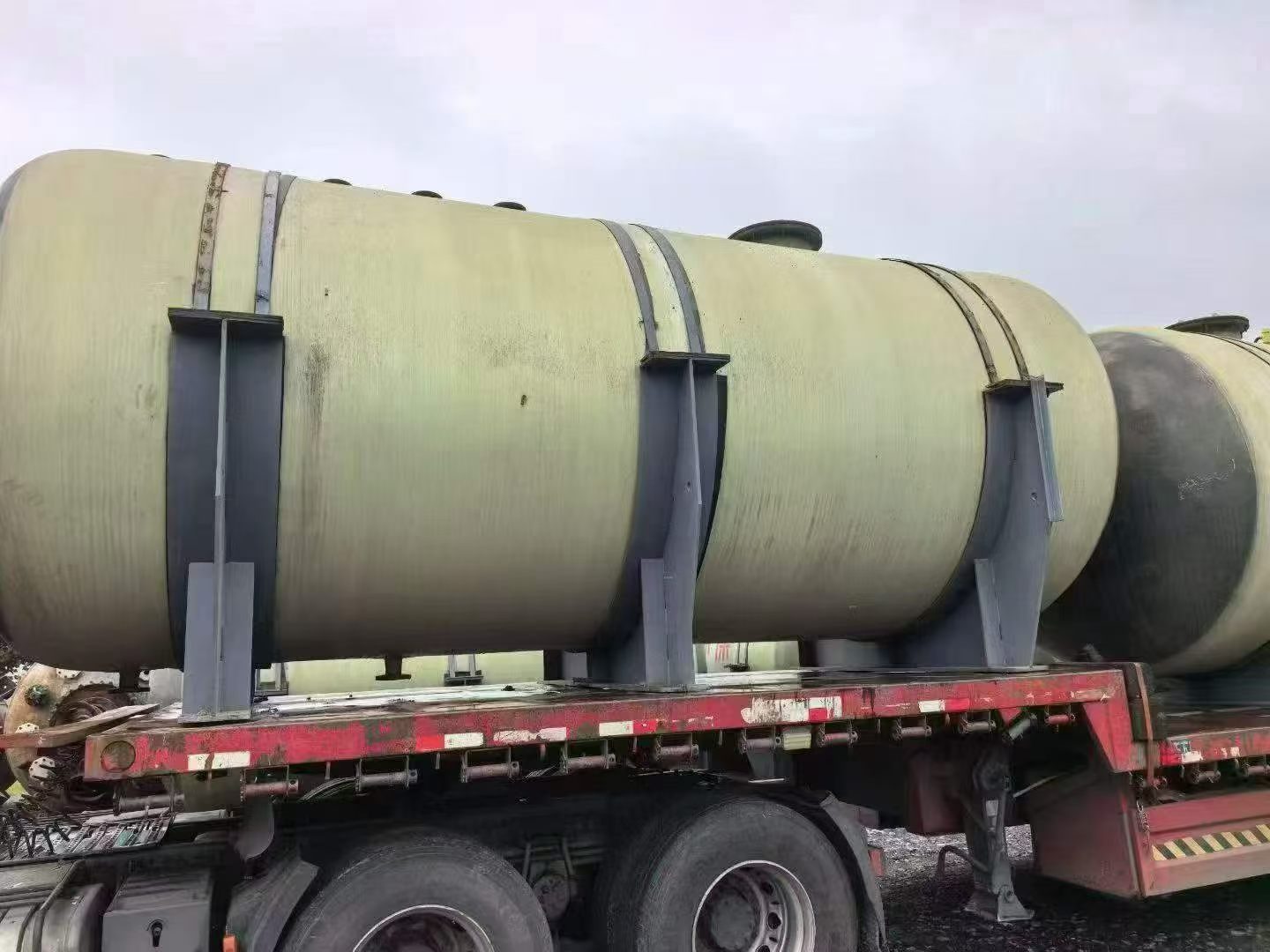Used Stainless Steel Storage Tank &mdash; Model 30m&sup3; image 3