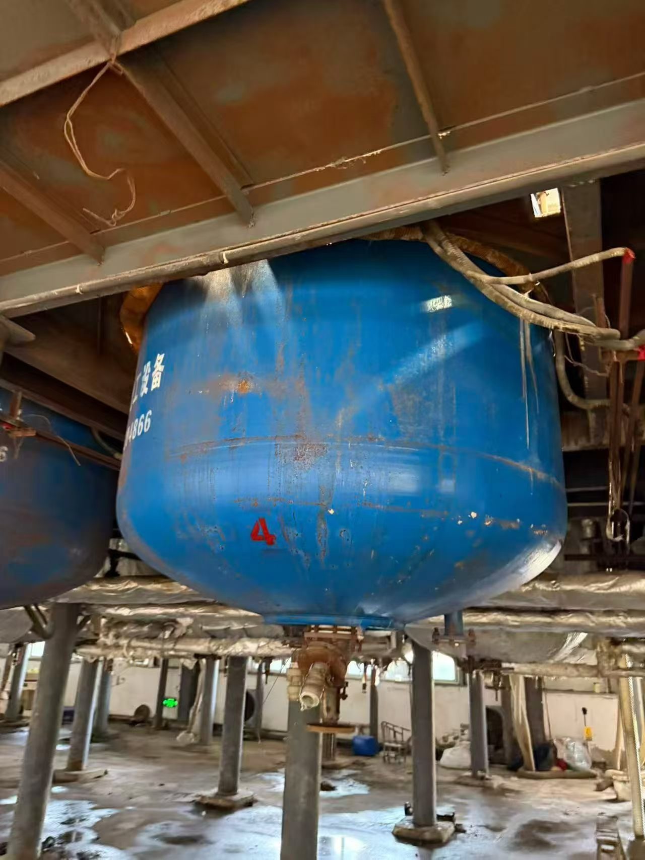 Used Chemical Reactor &mdash; Model 3000L image 3