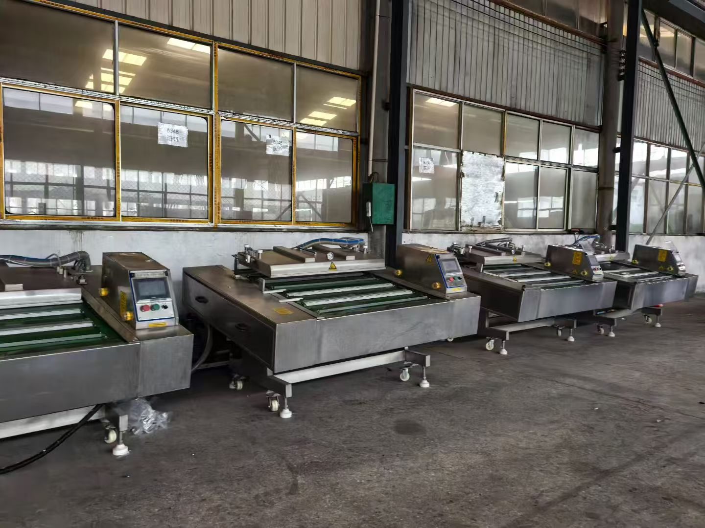 Used Continuous Vacuum Packaging Machine &mdash; Model 1100 image 6