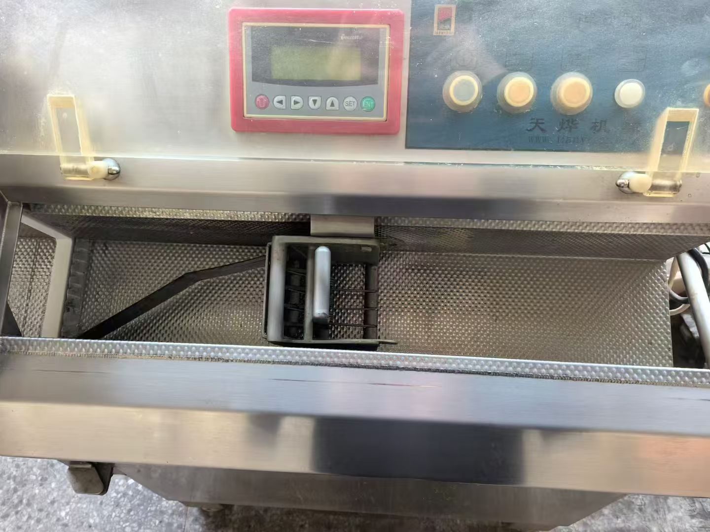 Used Meat Portioning Machine &mdash; Model 17K image 2