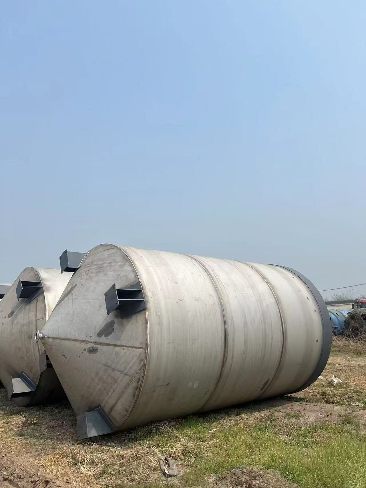 Used Stainless Steel Mixing Tank &mdash; Model 35000L image 4