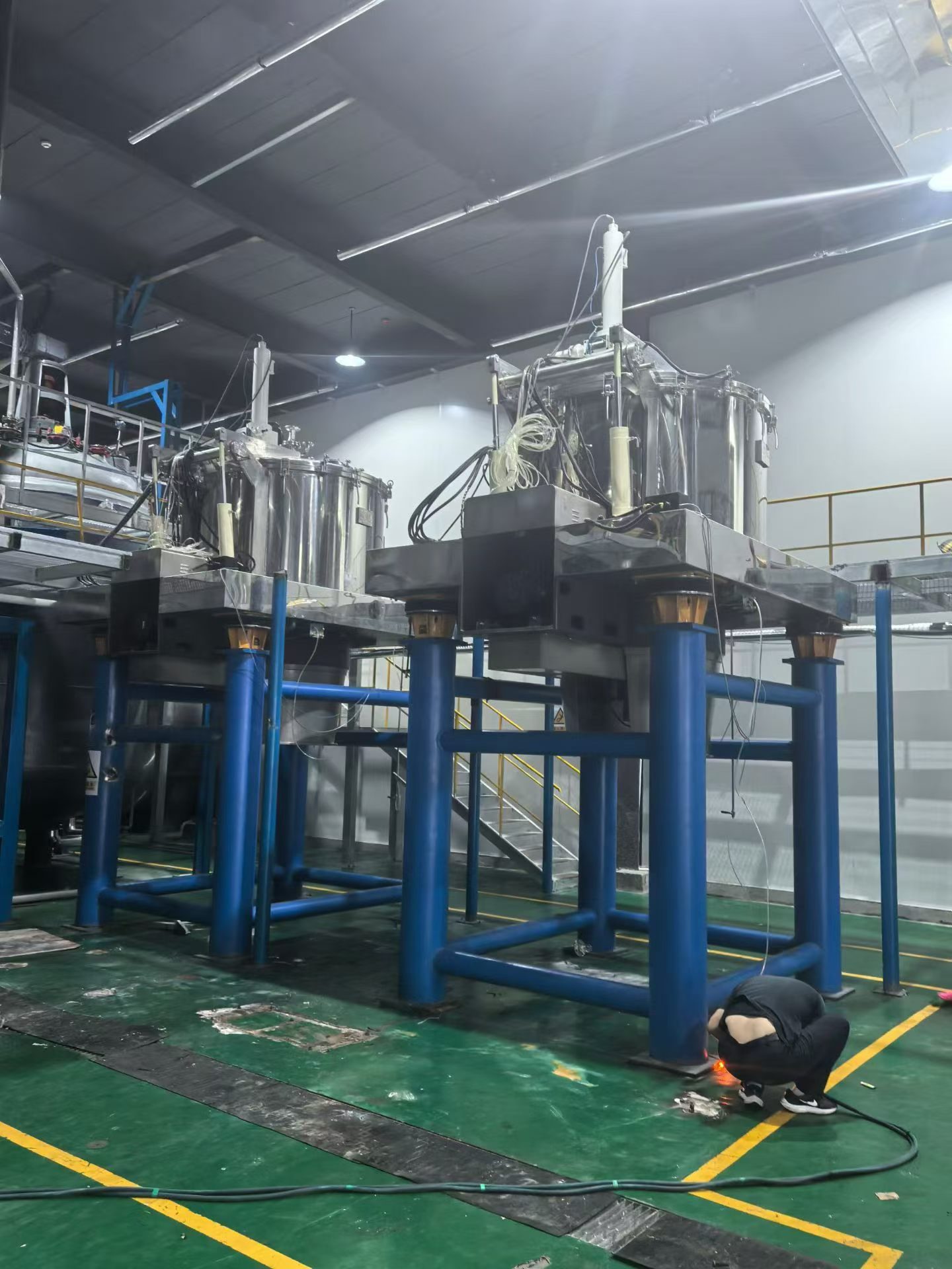 Used Centrifuge &mdash; Model 1600 image 7