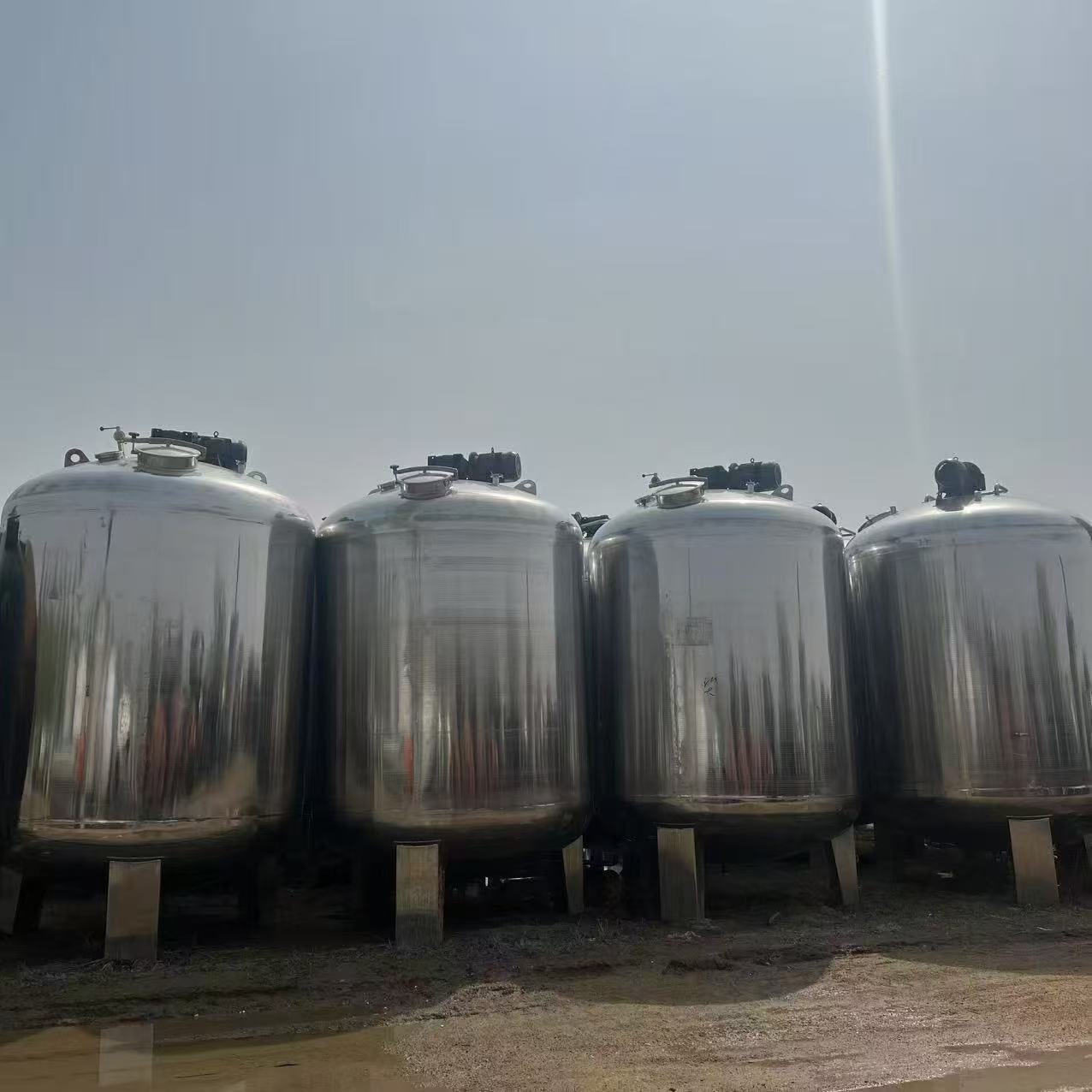 Used Stainless Steel Mixing Tank &mdash; Model 5000L image 6