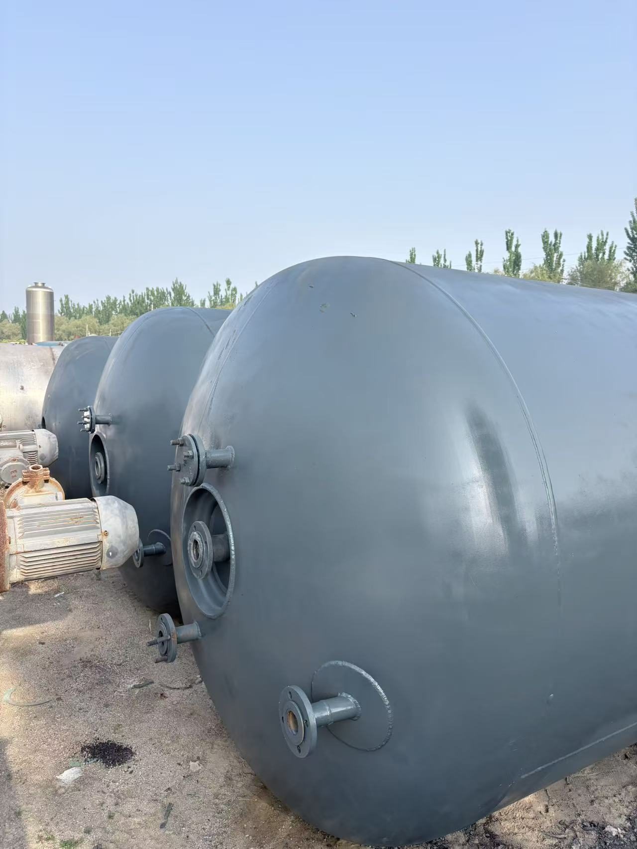 Used Chemical Reactor &mdash; Model 5000L image 3