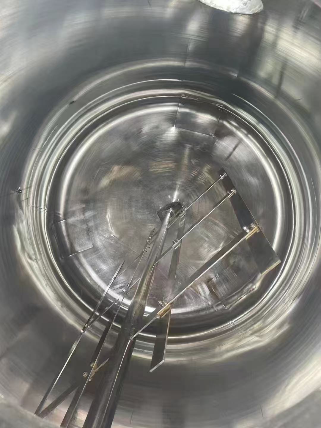 Used Stainless Steel Mixing Tank &mdash; Model 5000L image 5