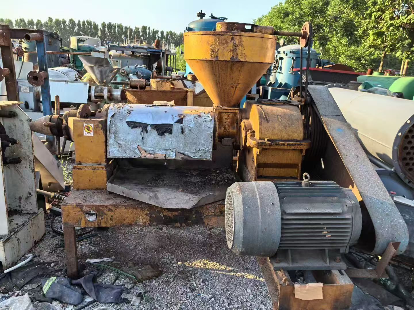 Used Guangxin Model 140 Oil Press